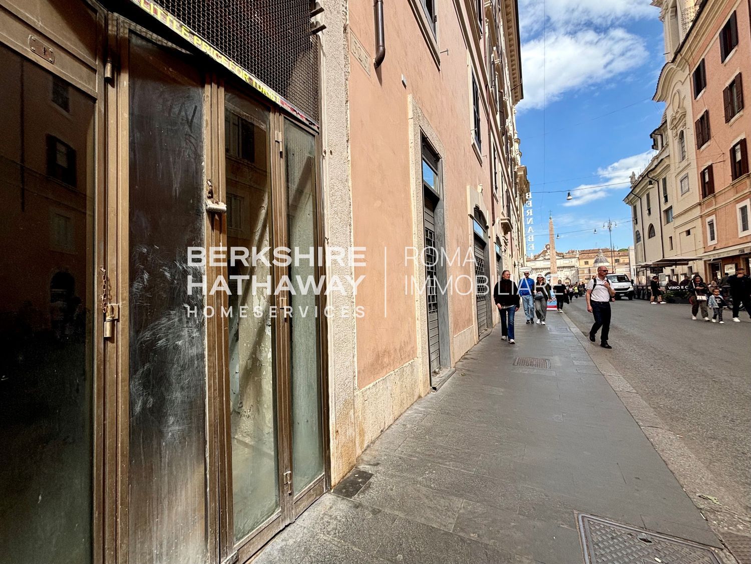 Locale commerciale in affitto a Roma