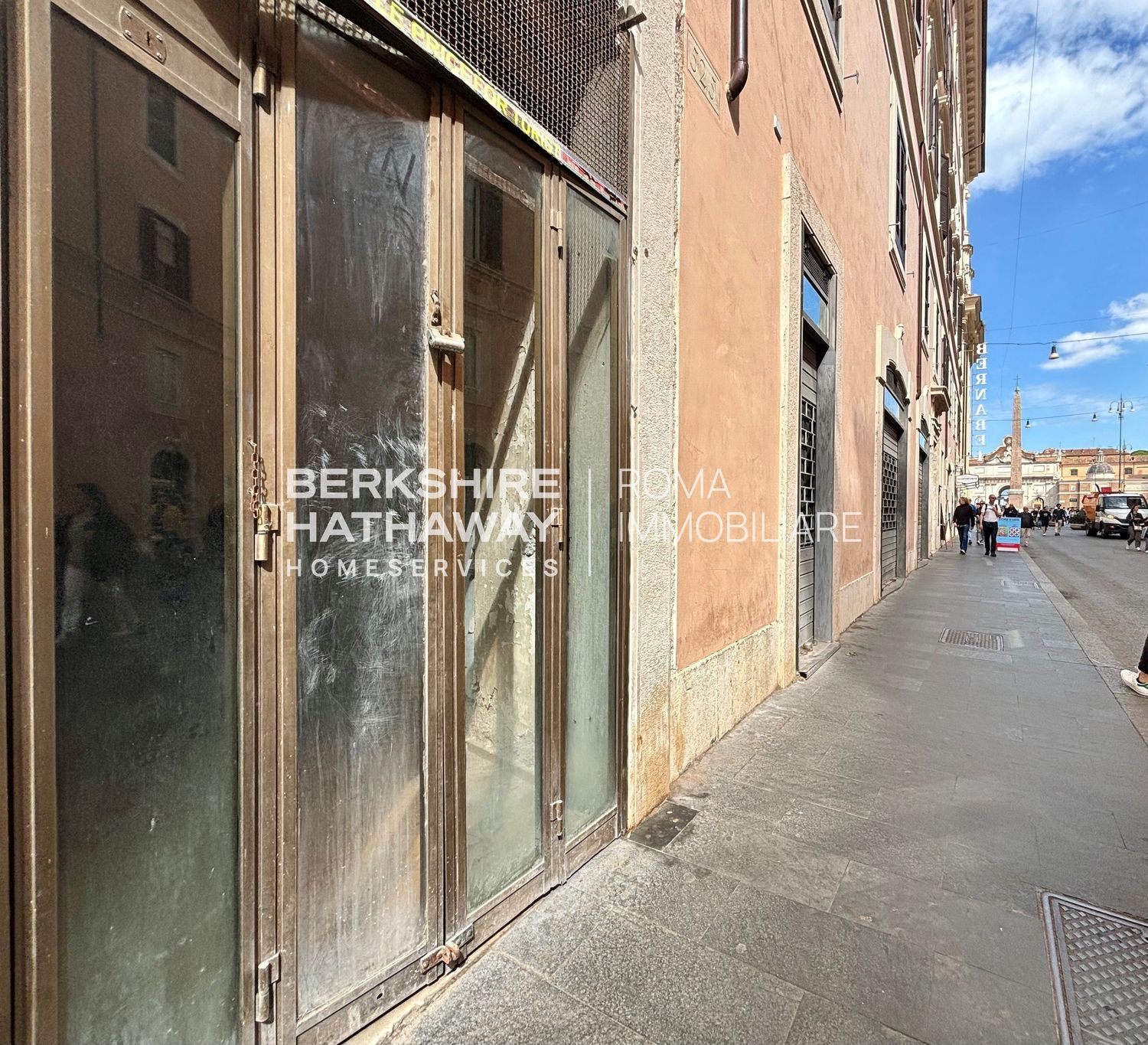 Locale commerciale in affitto a Roma