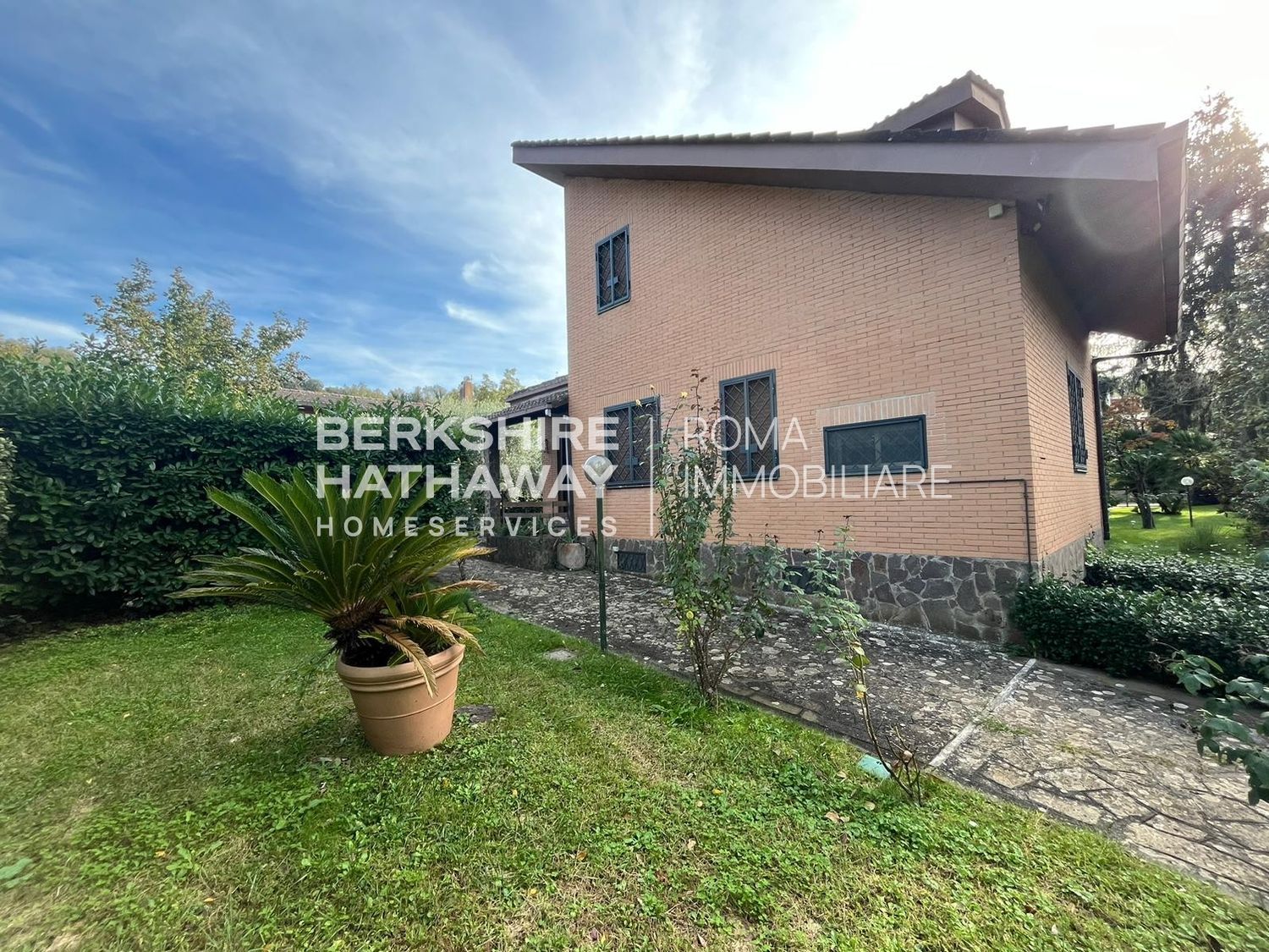 Villa in vendita a Ronciglione