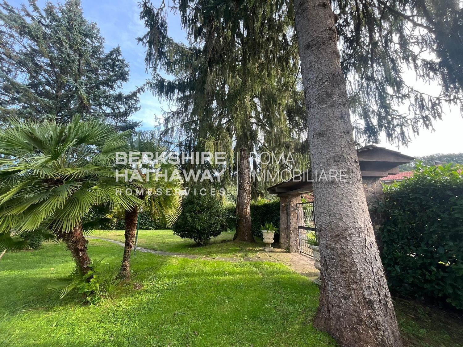 Villa in vendita a Ronciglione