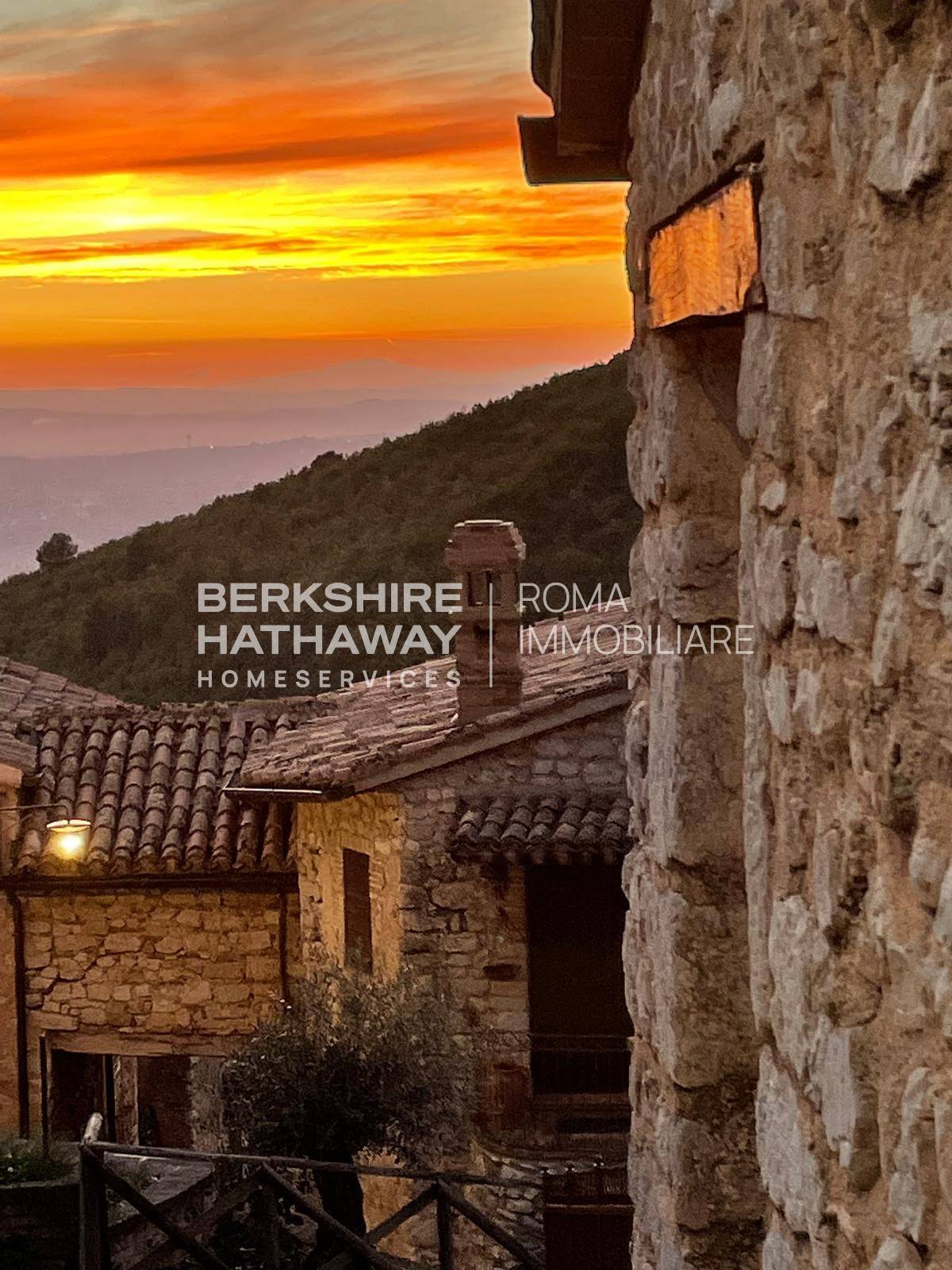 Rustico in affitto a Trevi, Borgo