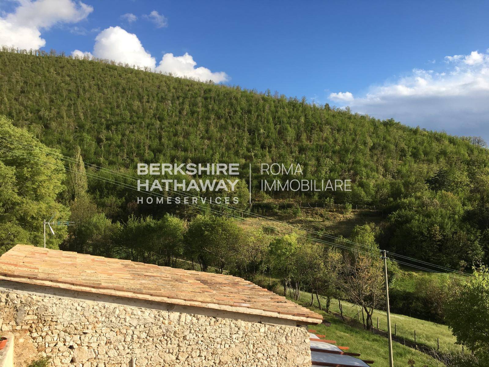 Rustico in affitto a Trevi, Borgo