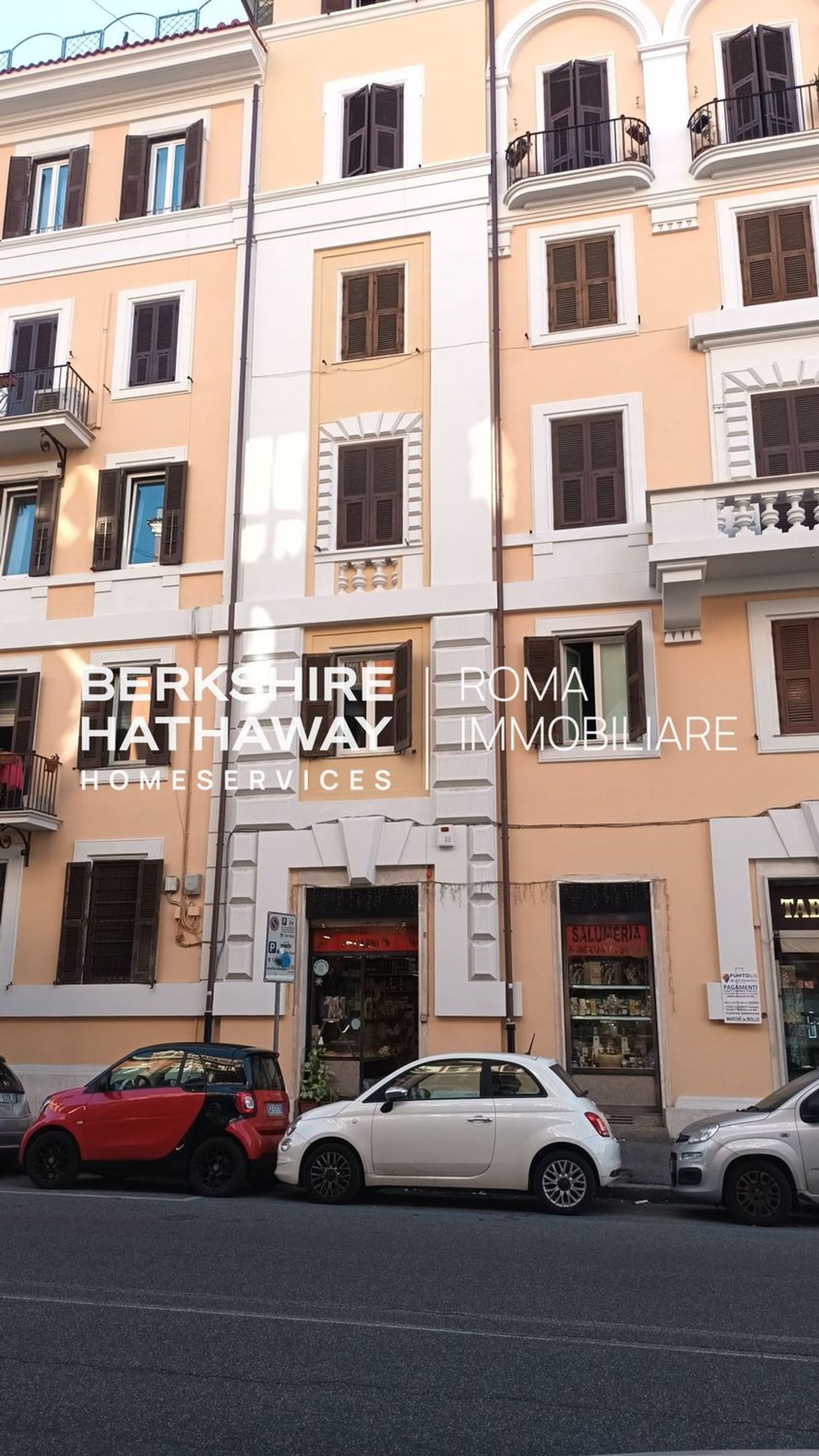 Locale commerciale in vendita a Roma, Trieste