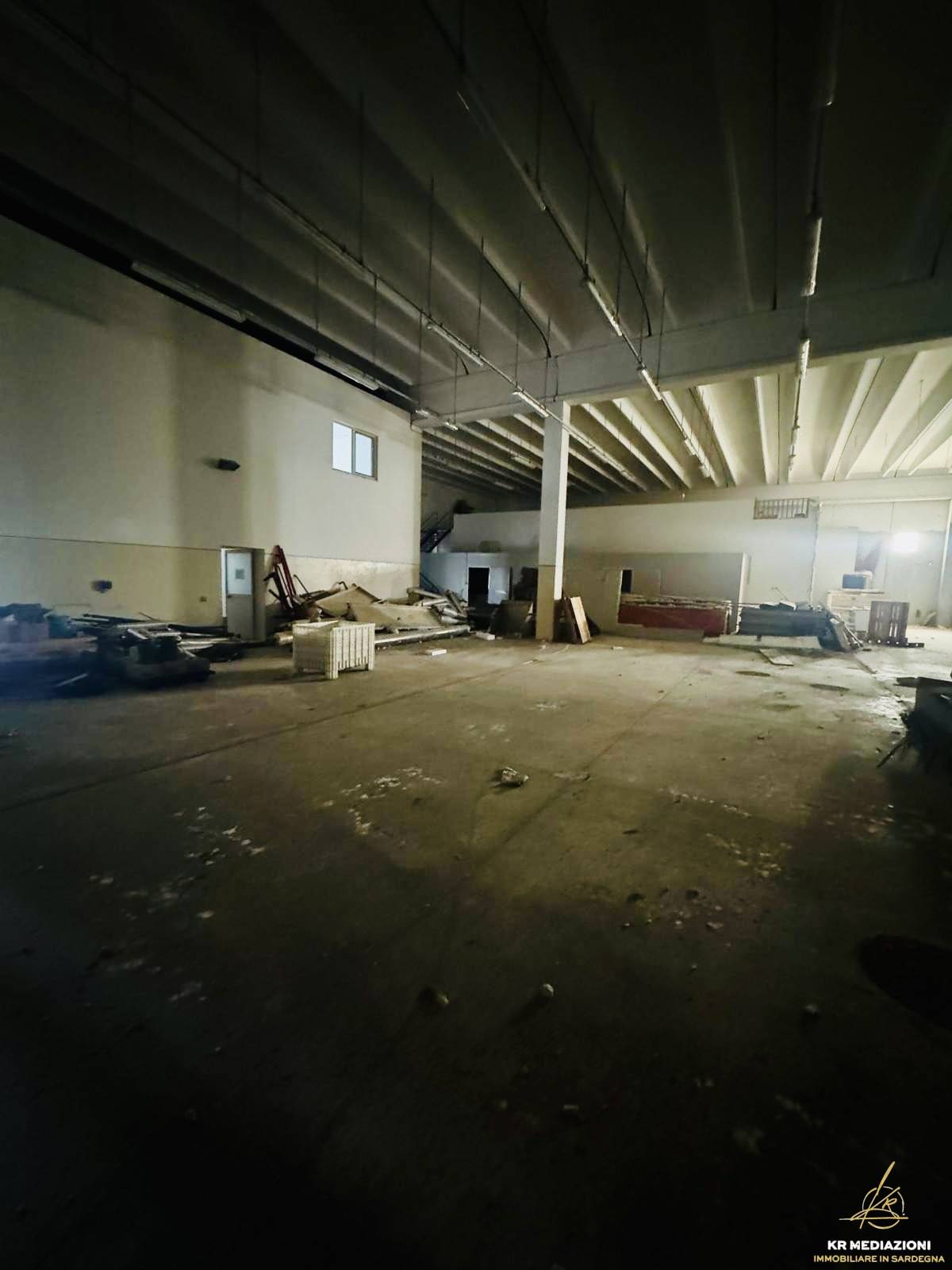 Capannone in vendita a Alghero