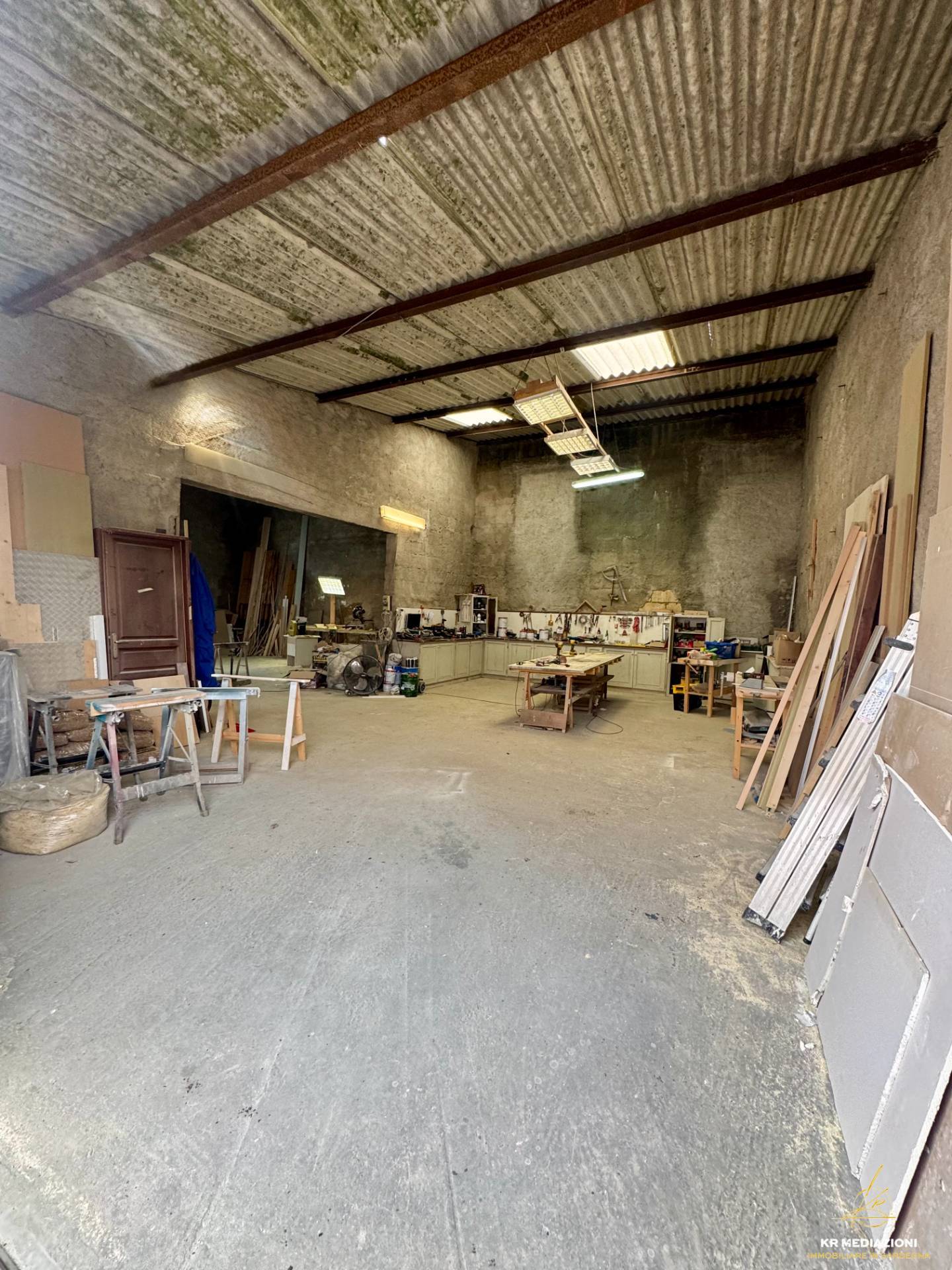 Locale commerciale in vendita a Codrongianos