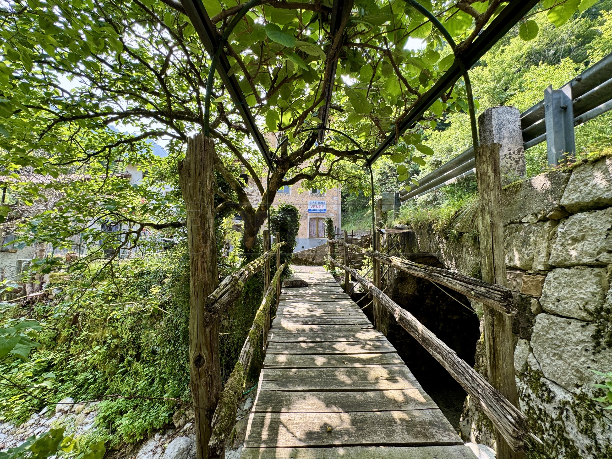 Casa indipendente con giardino in sp100 3, Recoaro Terme