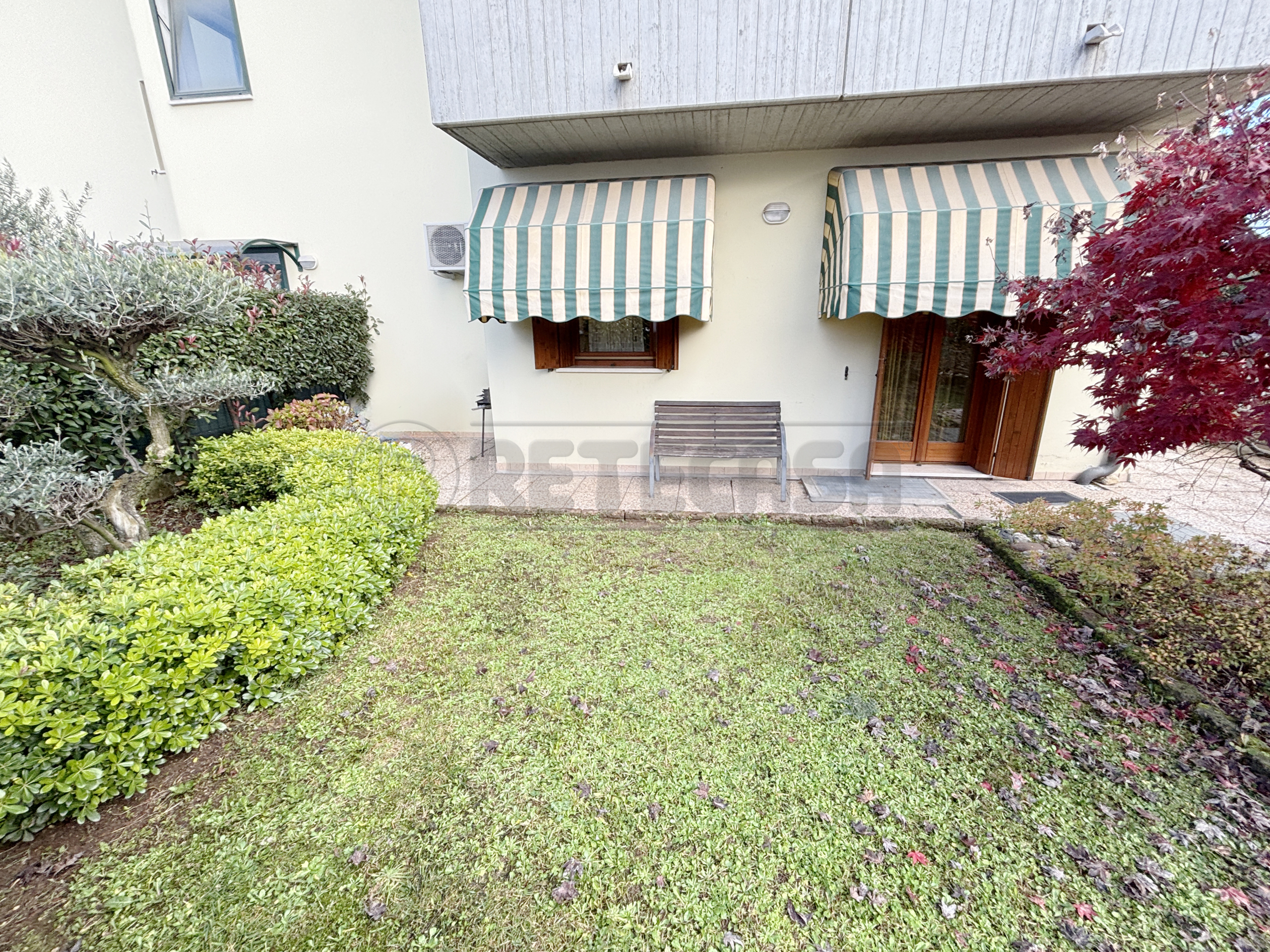 Appartamento con giardino in via xxv aprile 8, Brogliano