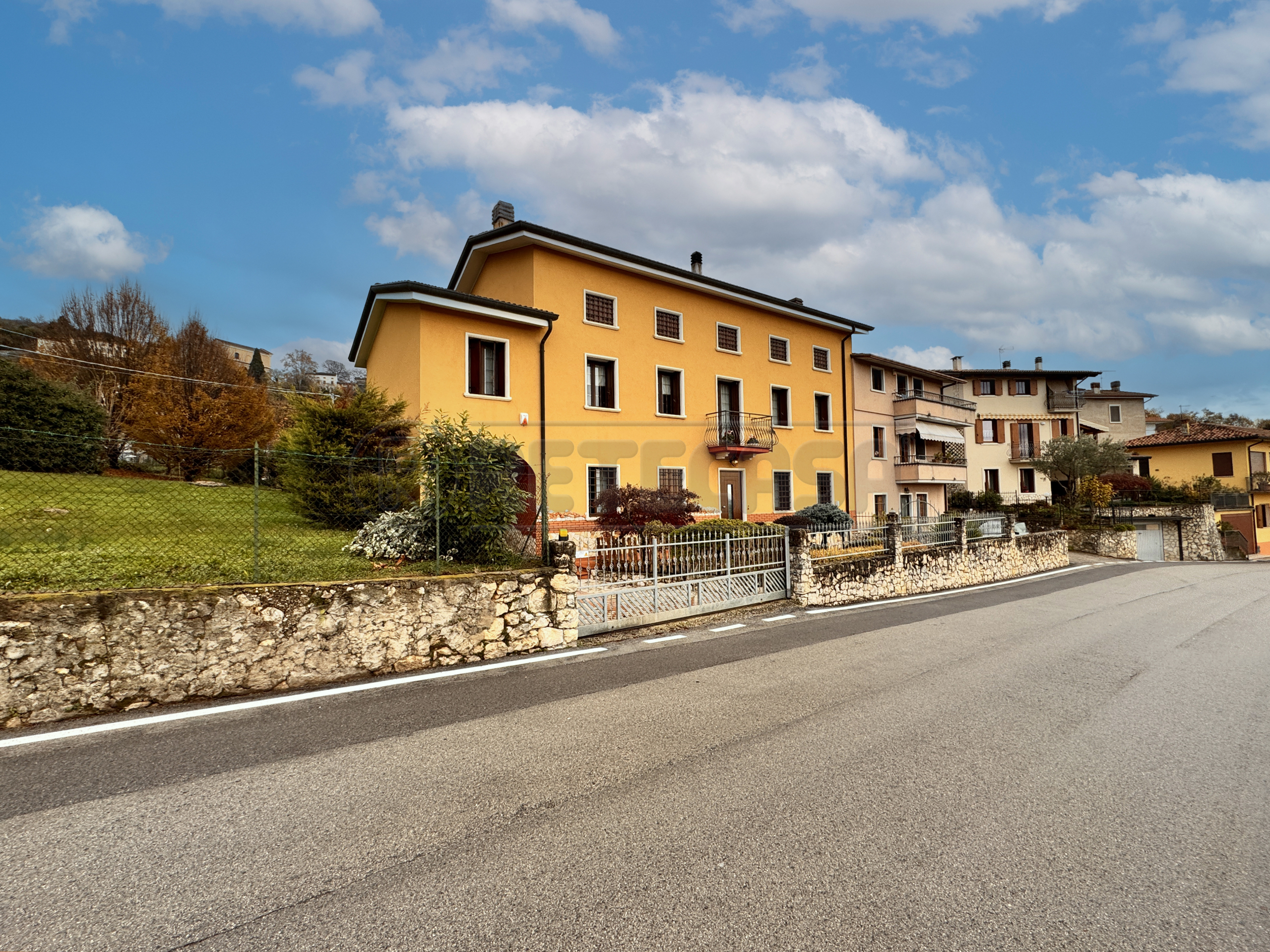 Casa indipendente con giardino in via grumo 19, Cornedo Vicentino