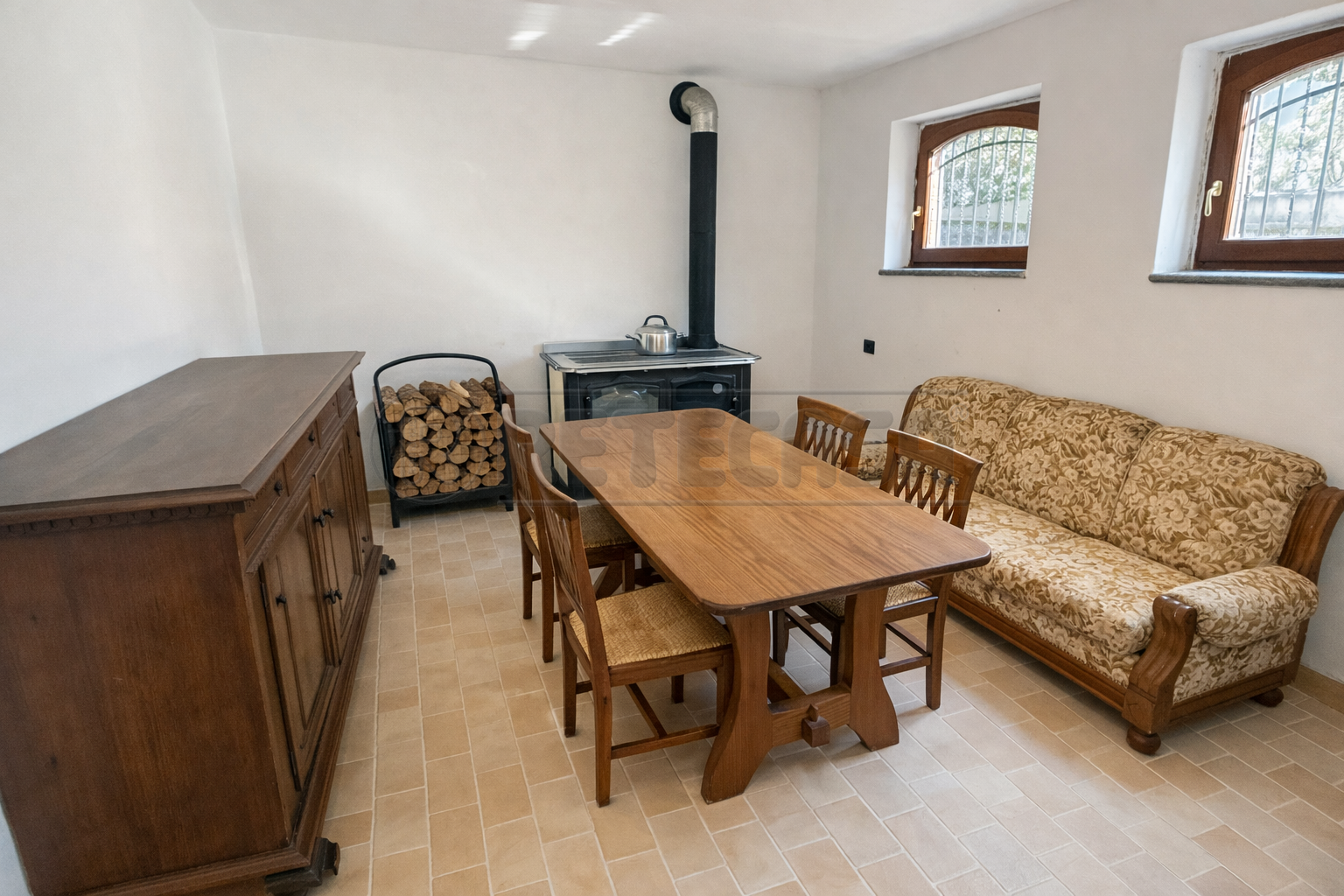 Casa indipendente con terrazzo in via dottor domenico dal lago 9, Valdagno