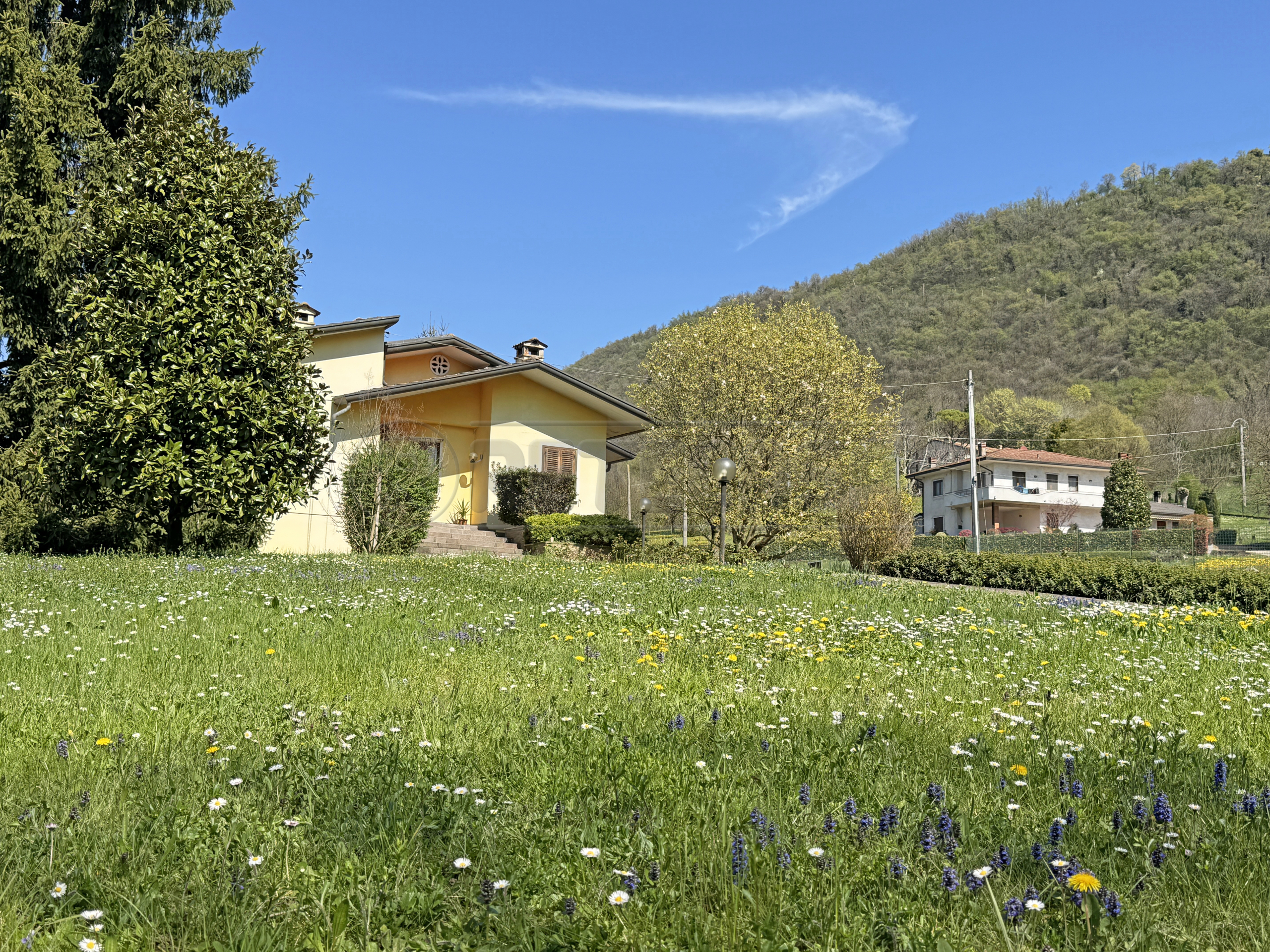 Casa indipendente con giardino in contrada valdicase 12, Castelgomberto