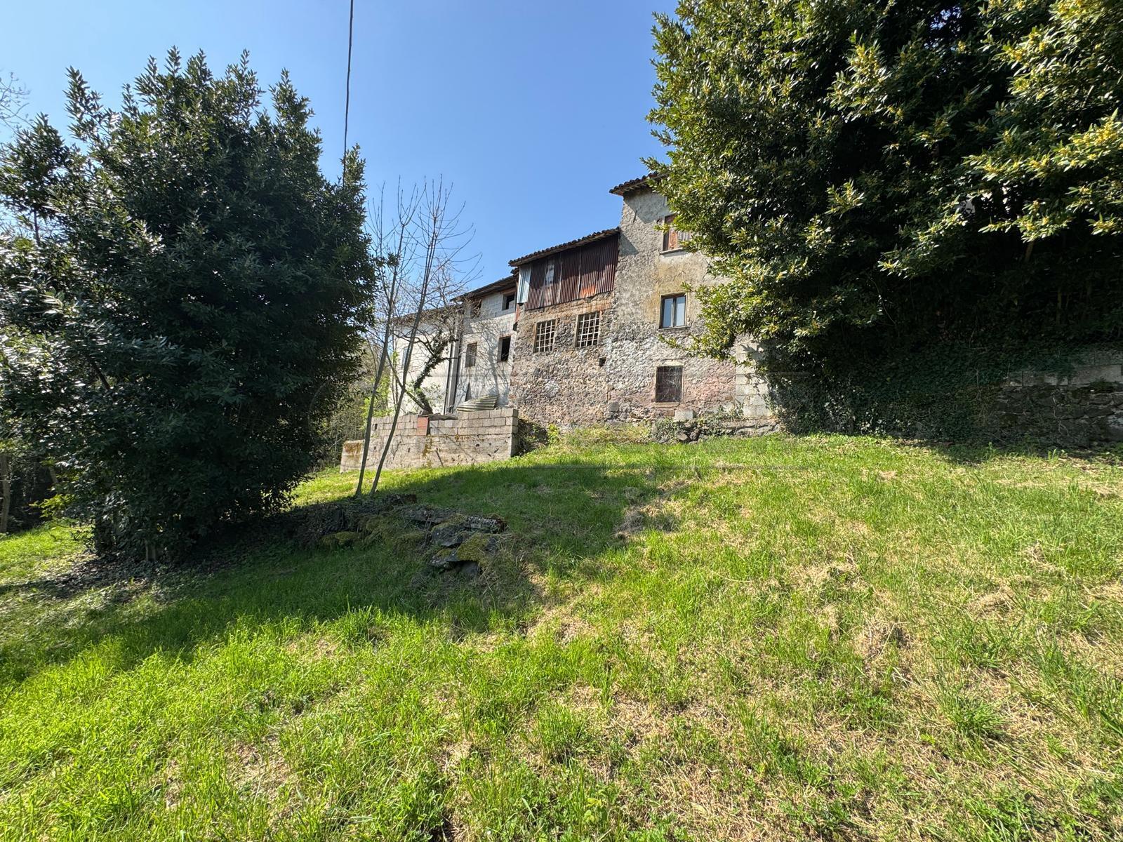 Casa indipendente con giardino in contrada marcantoni 3, Valdagno