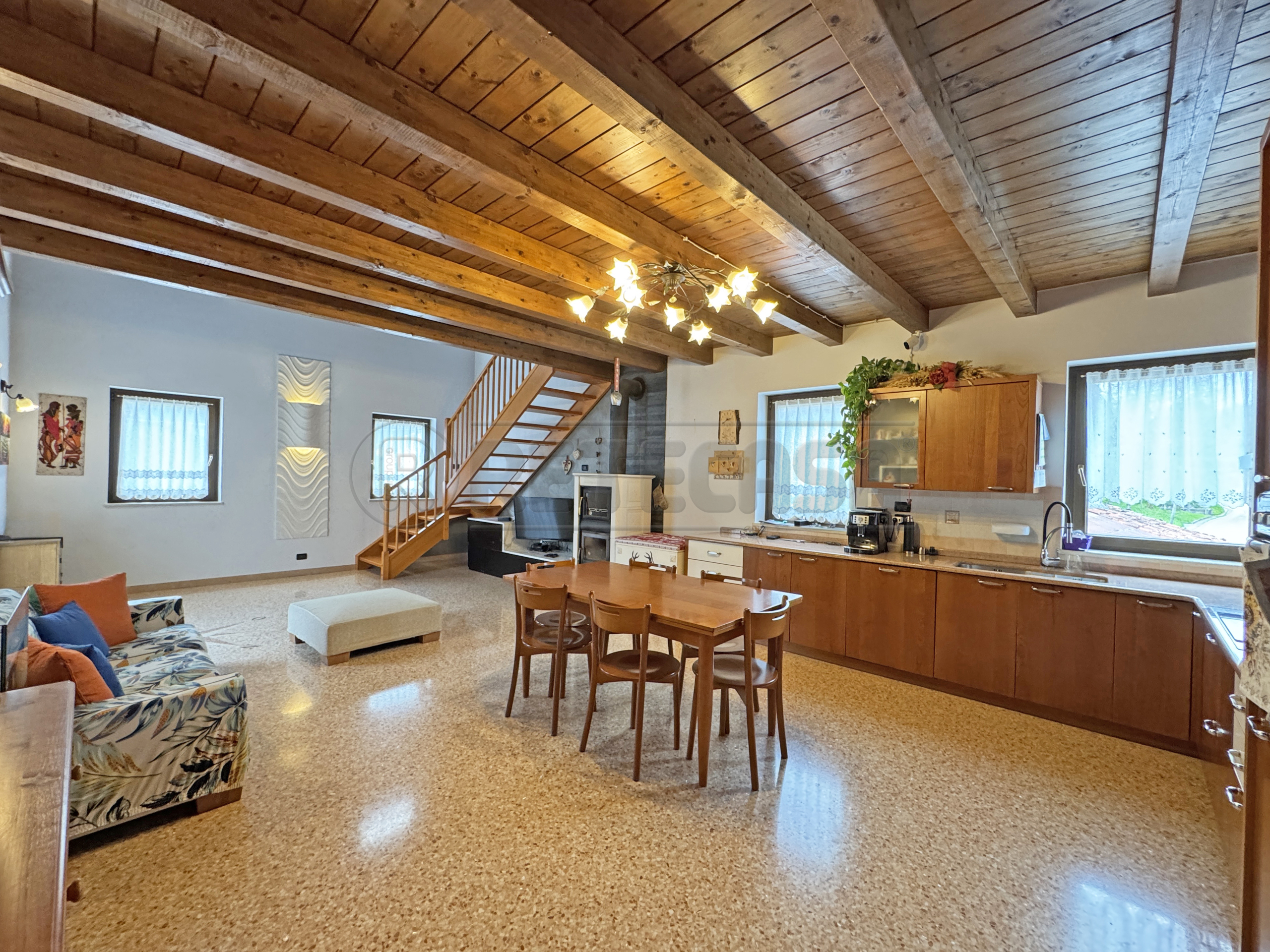Casa indipendente con giardino in contrada maso di cerealto 1, Valdagno