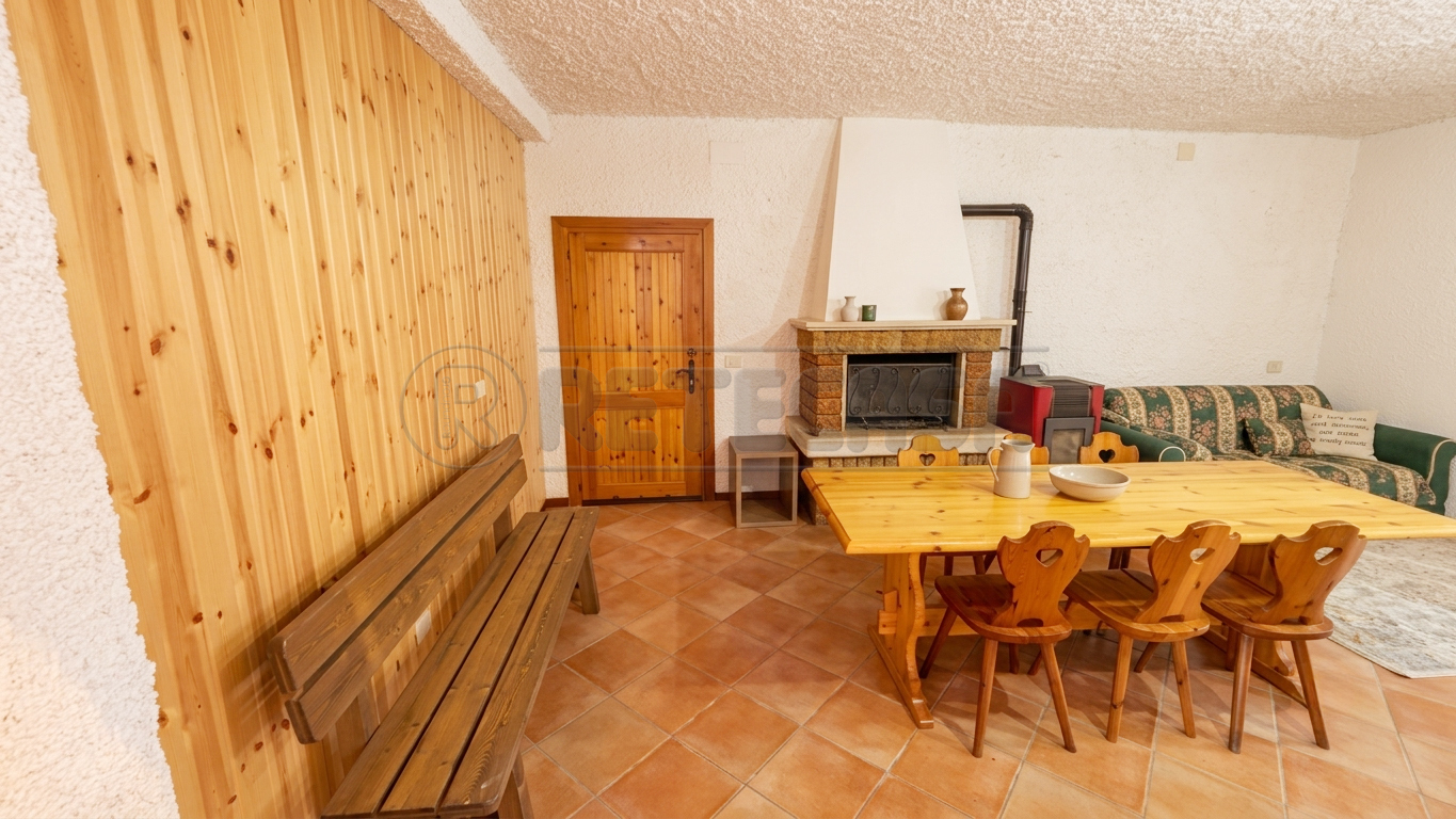 Trilocale con box in via tunche 5, Recoaro Terme