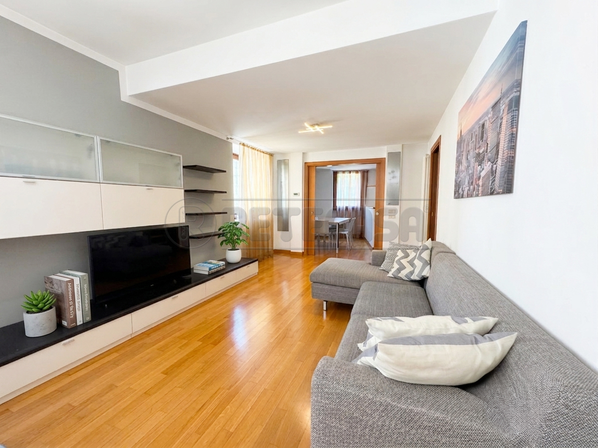 Appartamento con terrazzo in via cavour 16, Cornedo Vicentino