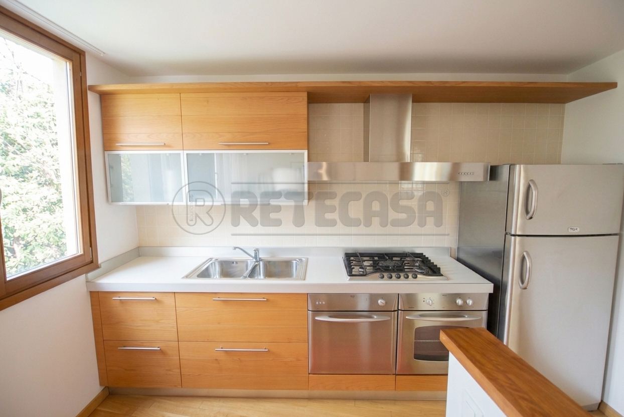 Appartamento con terrazzo in via cavour 16, Cornedo Vicentino