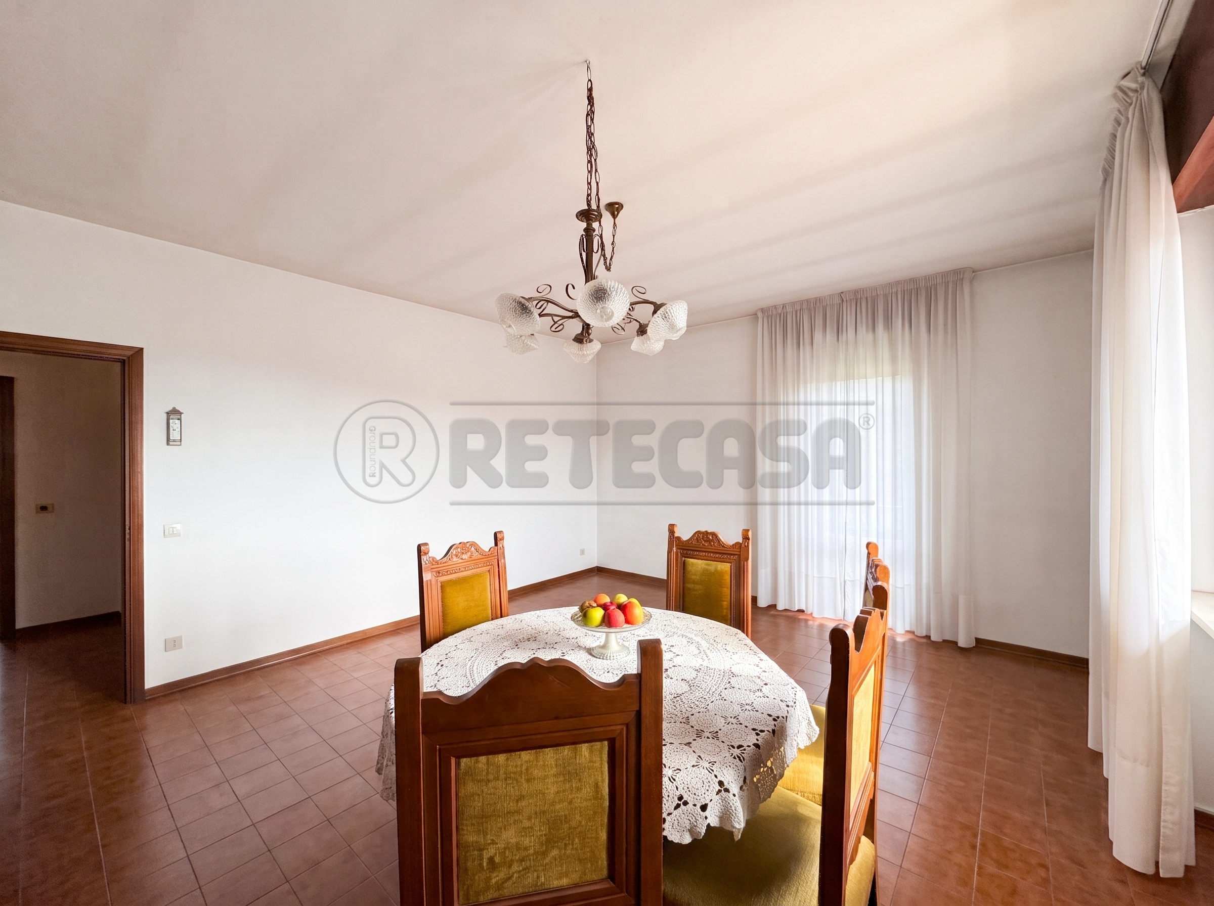 Appartamento con terrazzi in viale stazione 6, Cornedo Vicentino
