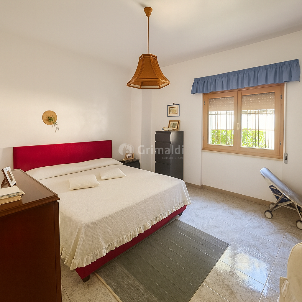 Casa indipendente con giardino in via dei cigni 80, Aprilia