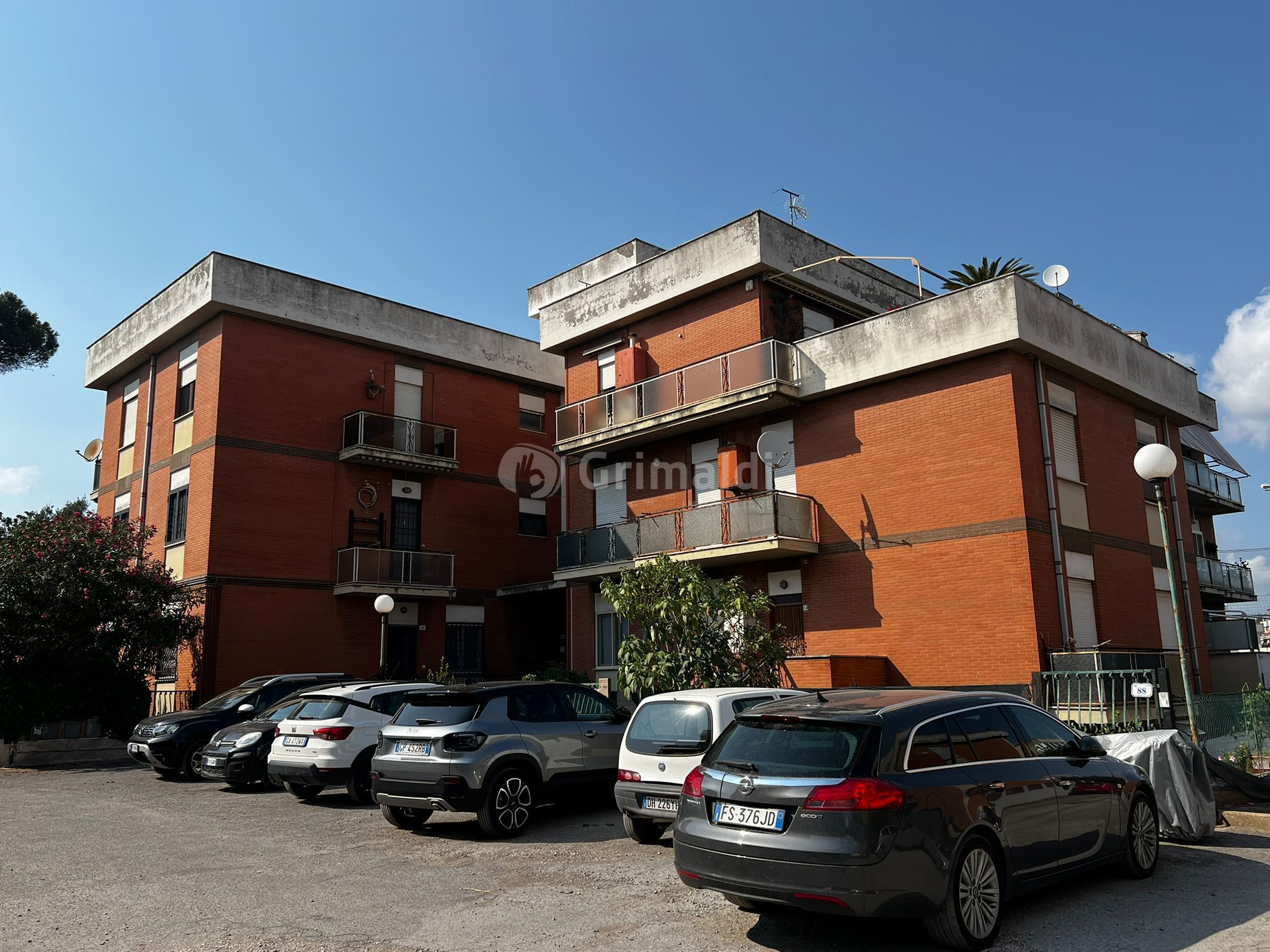 Appartamento con giardino in via san giacomo 92, Nettuno