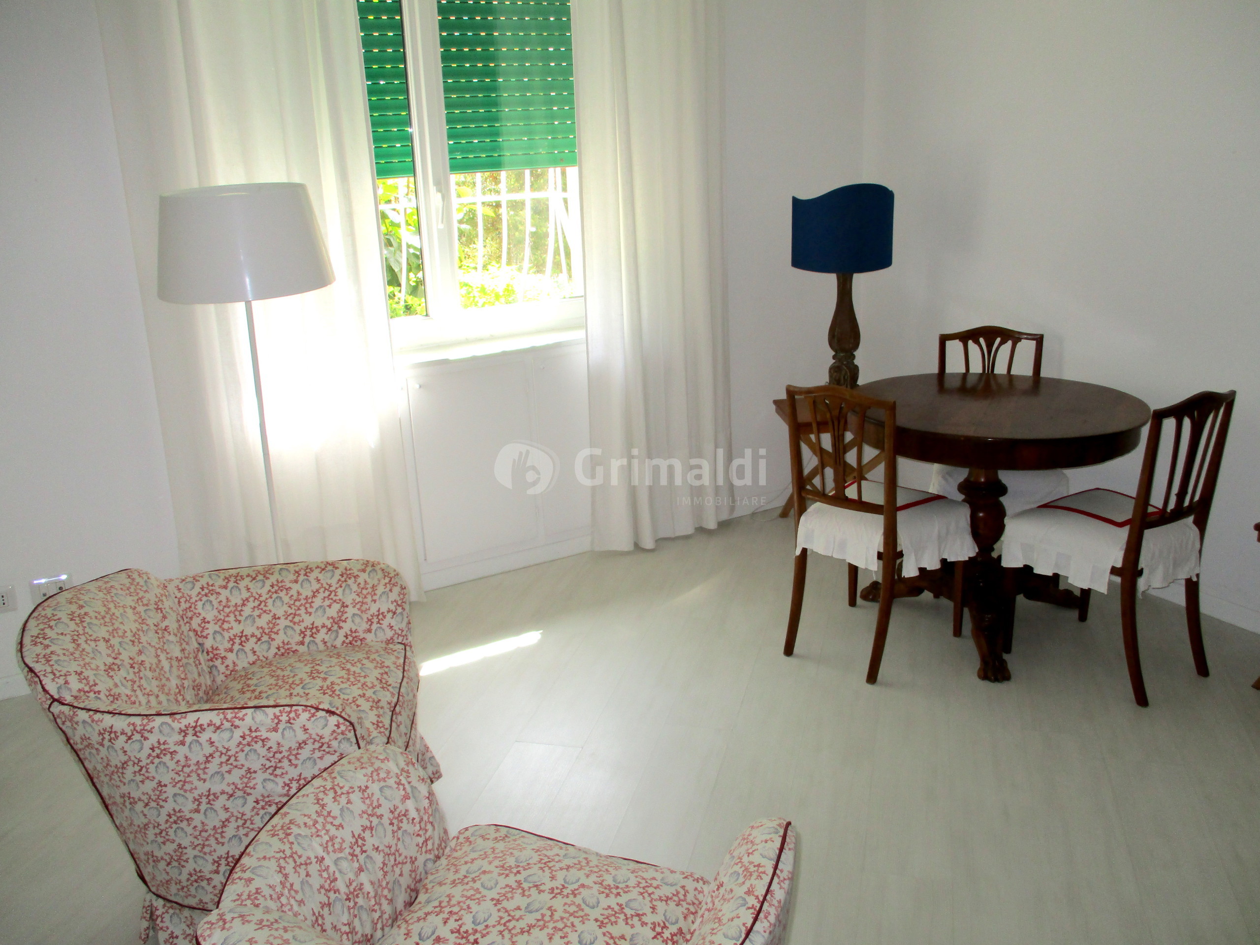 Bilocale con giardino in via degli elci 12, Anzio