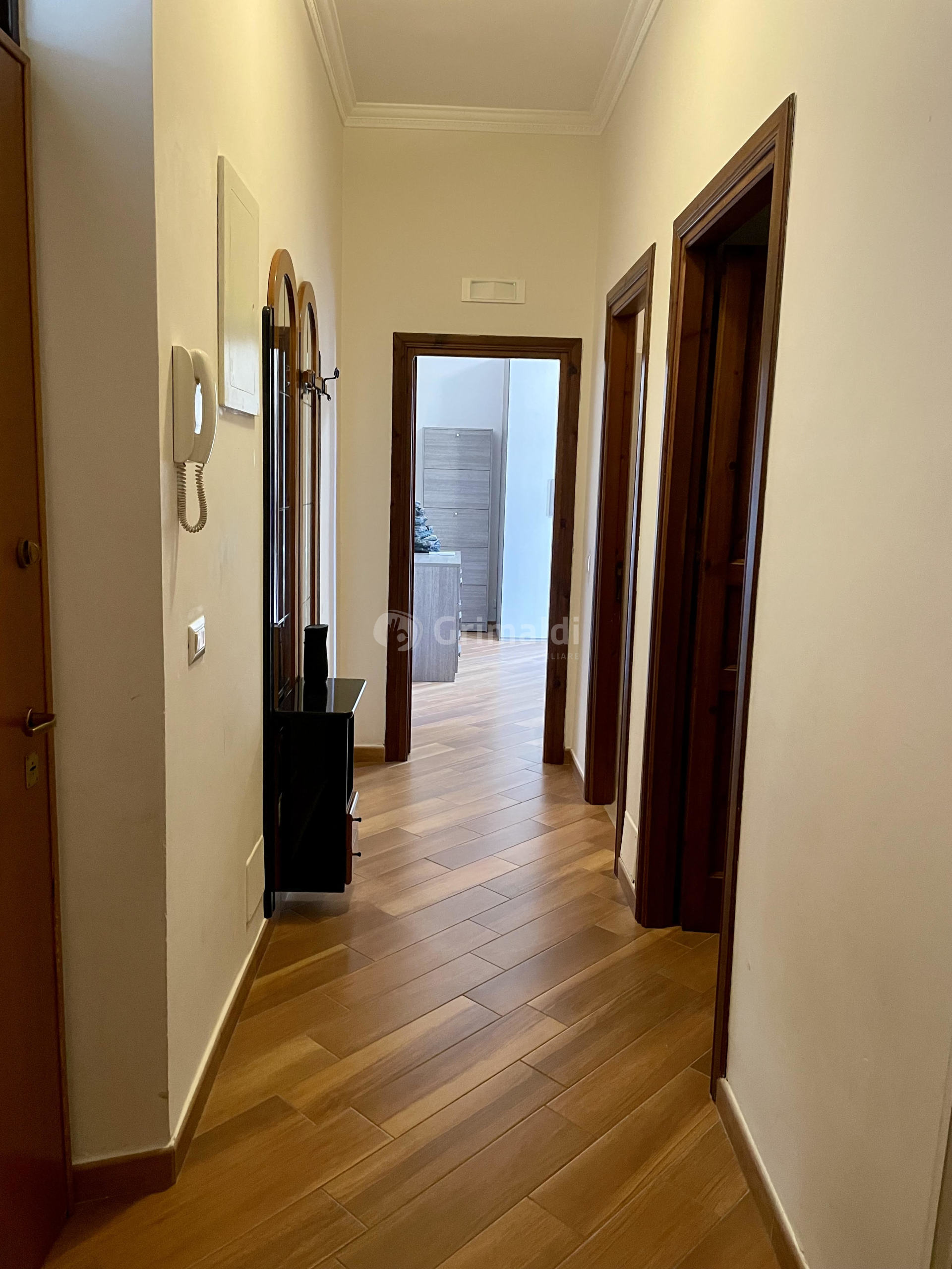 Appartamento ristrutturato in via dei peri 46, Aprilia