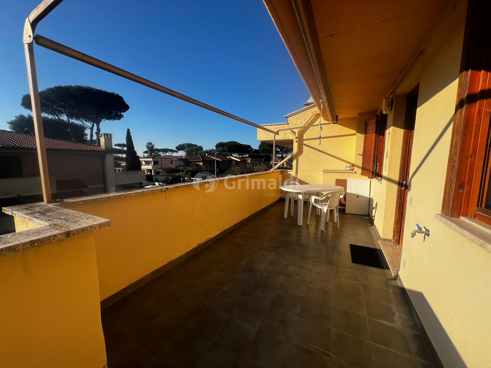 Trilocale con terrazzo in via dei faggi 52, Nettuno