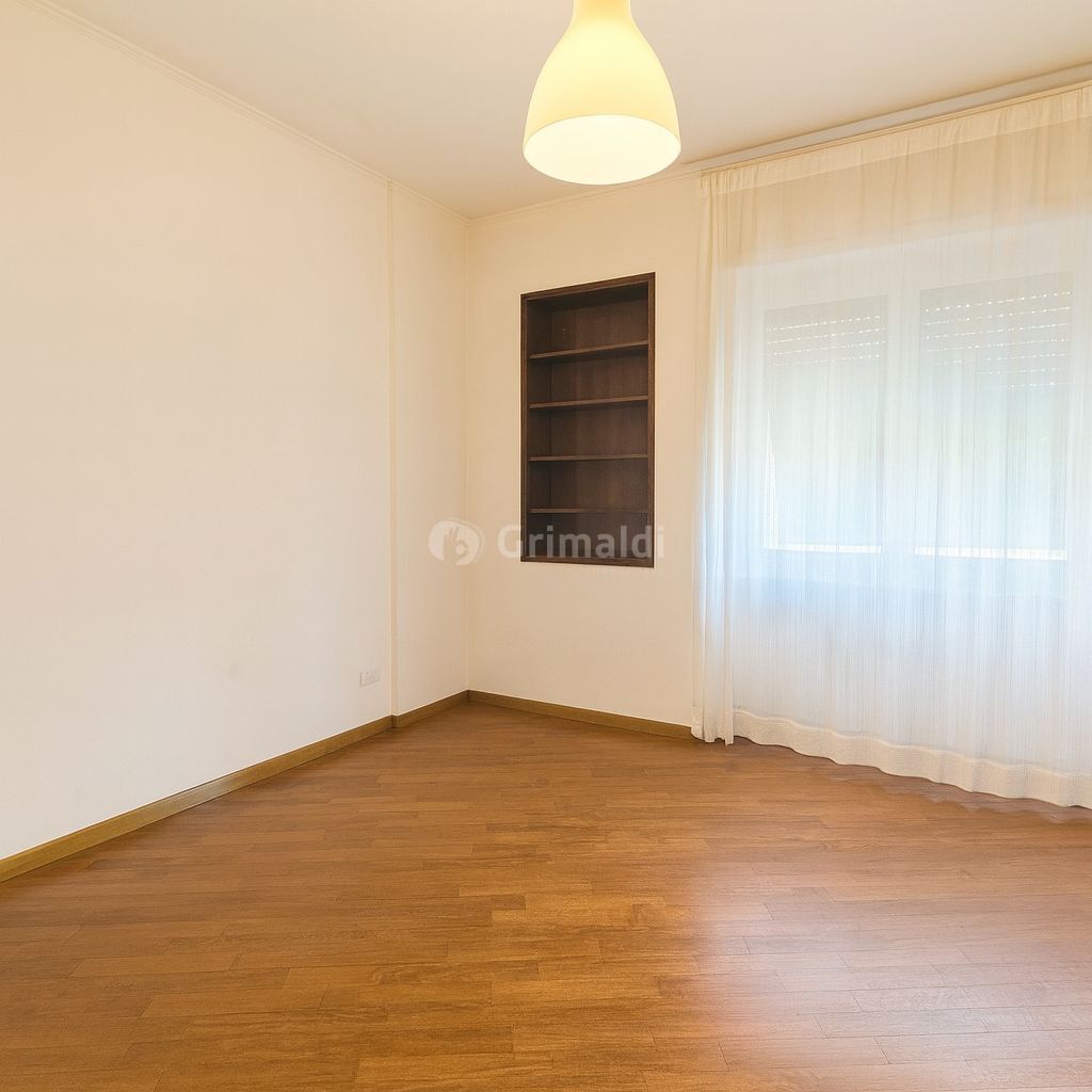 Trilocale in affitto in via arturo graf 52, Roma