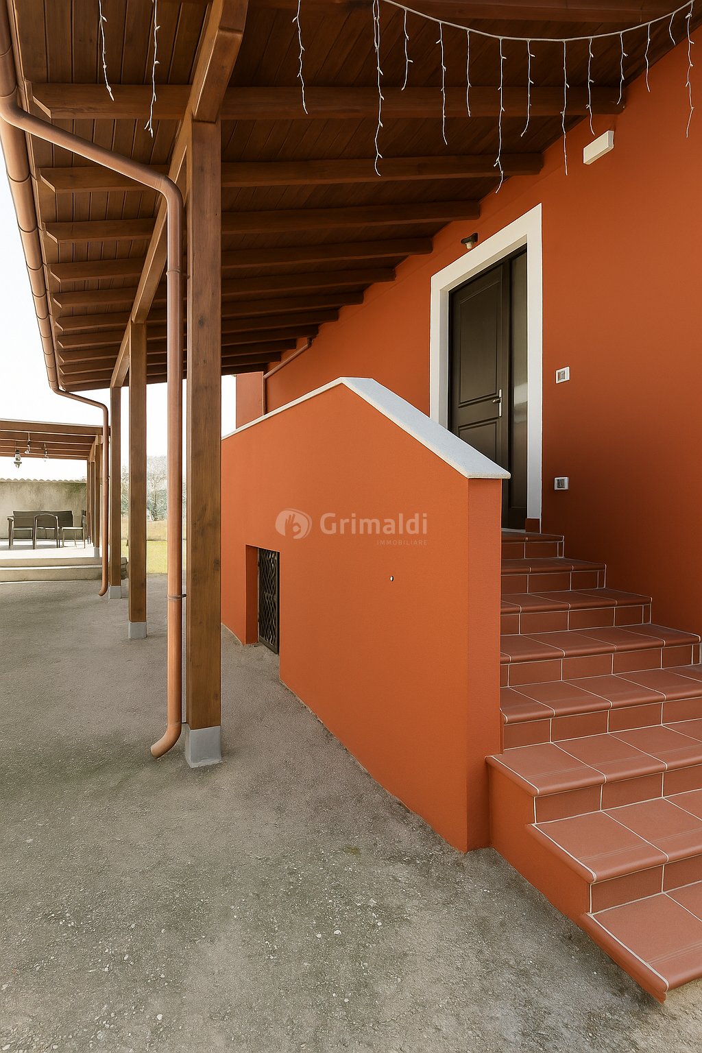 Villa con giardino in via sperlonga 18, Nettuno