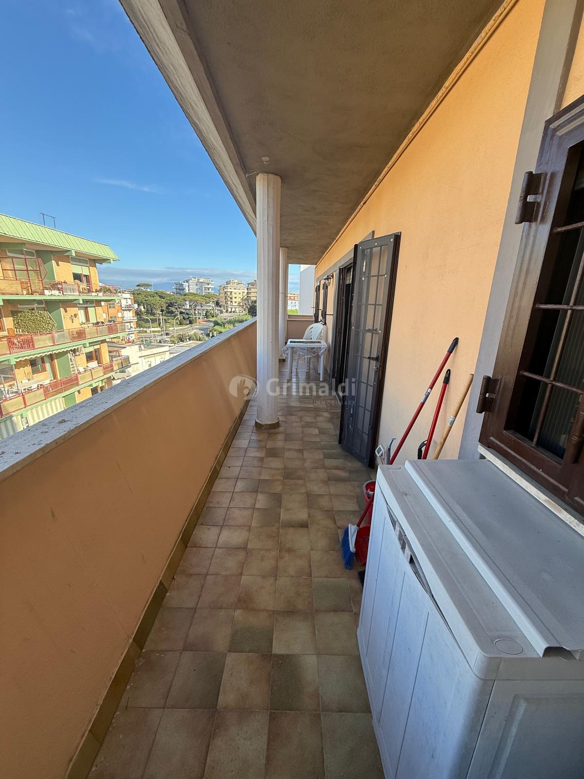 Attico vista mare in via venezia 6b, Nettuno