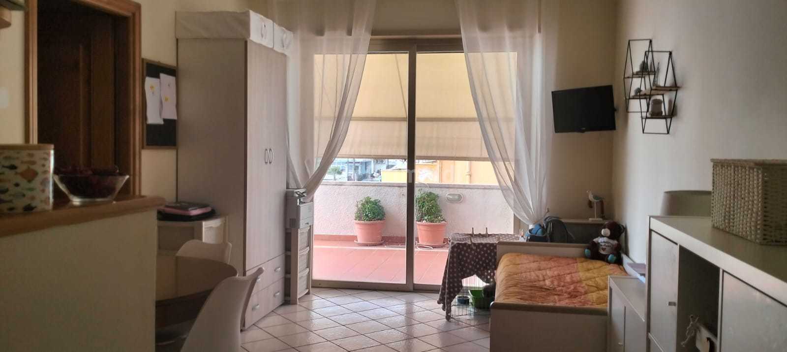 Bilocale vista mare in via licia 22, Anzio