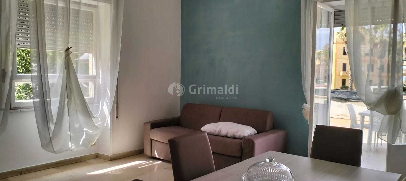 Trilocale con terrazzo in piazza pollastrini 10, Anzio