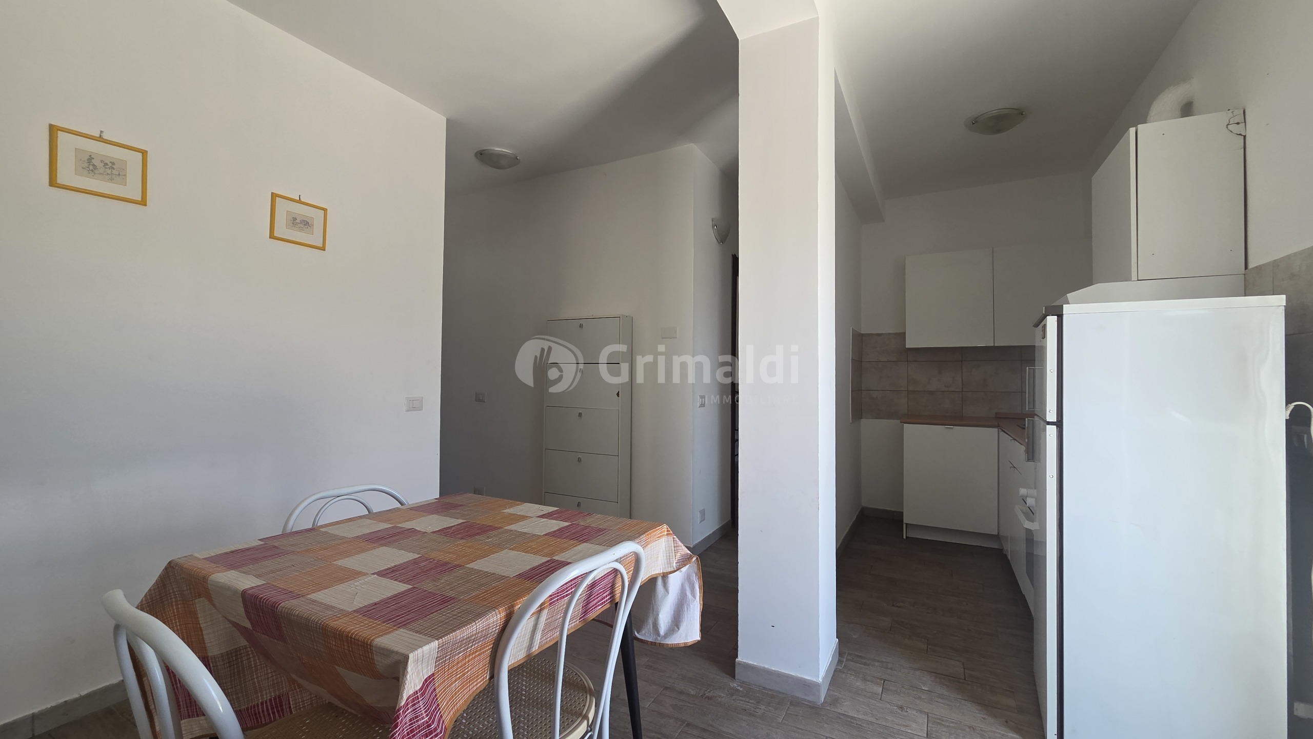 Trilocale con terrazzo in via della lottizzazione 8a, Anzio