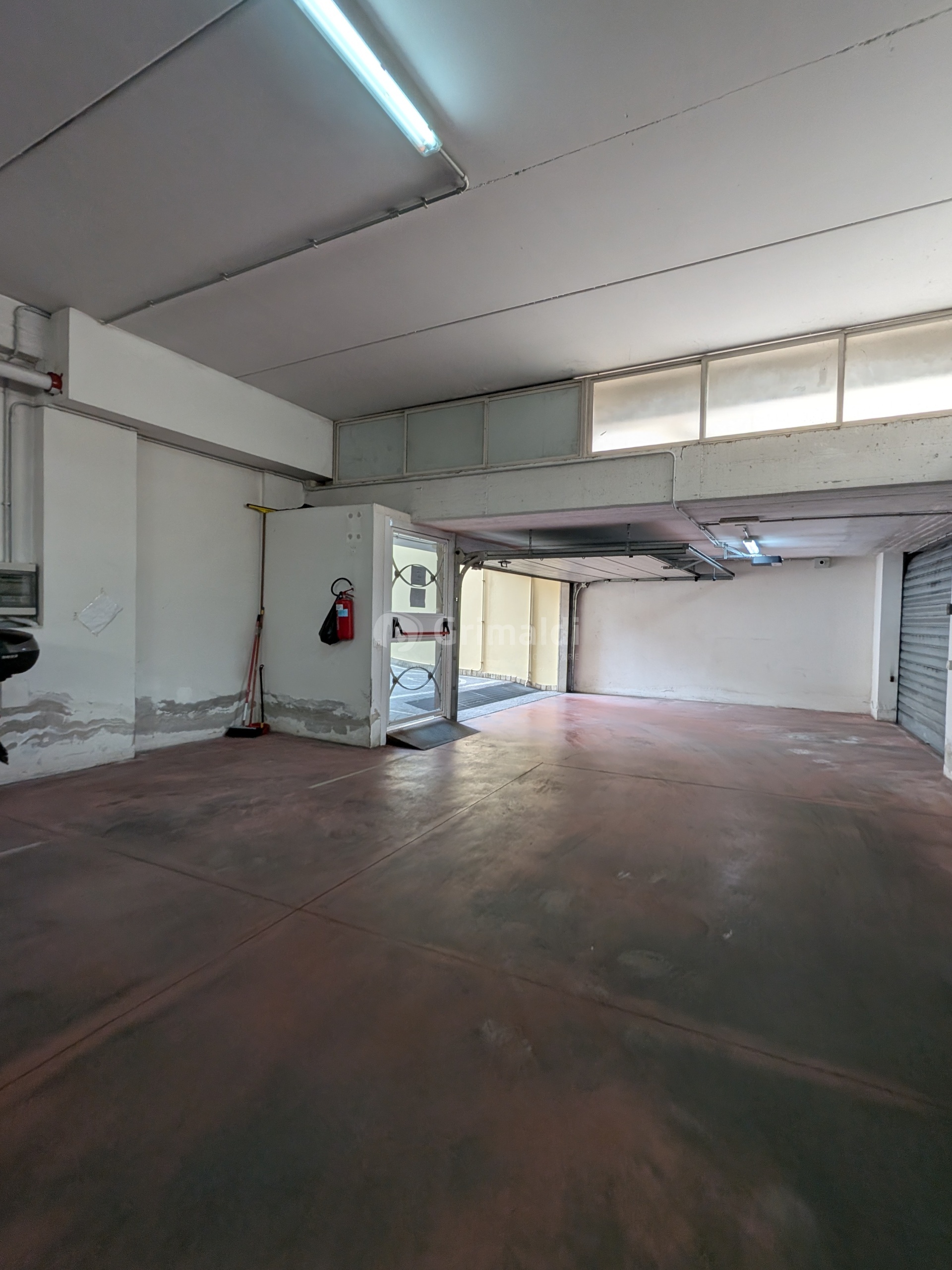 Posto auto coperto in vendita in via cristoforo colombo 34, Nettuno