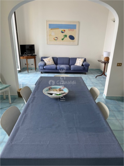 Trilocale con terrazzi in via antonio gramsci 84, Nettuno