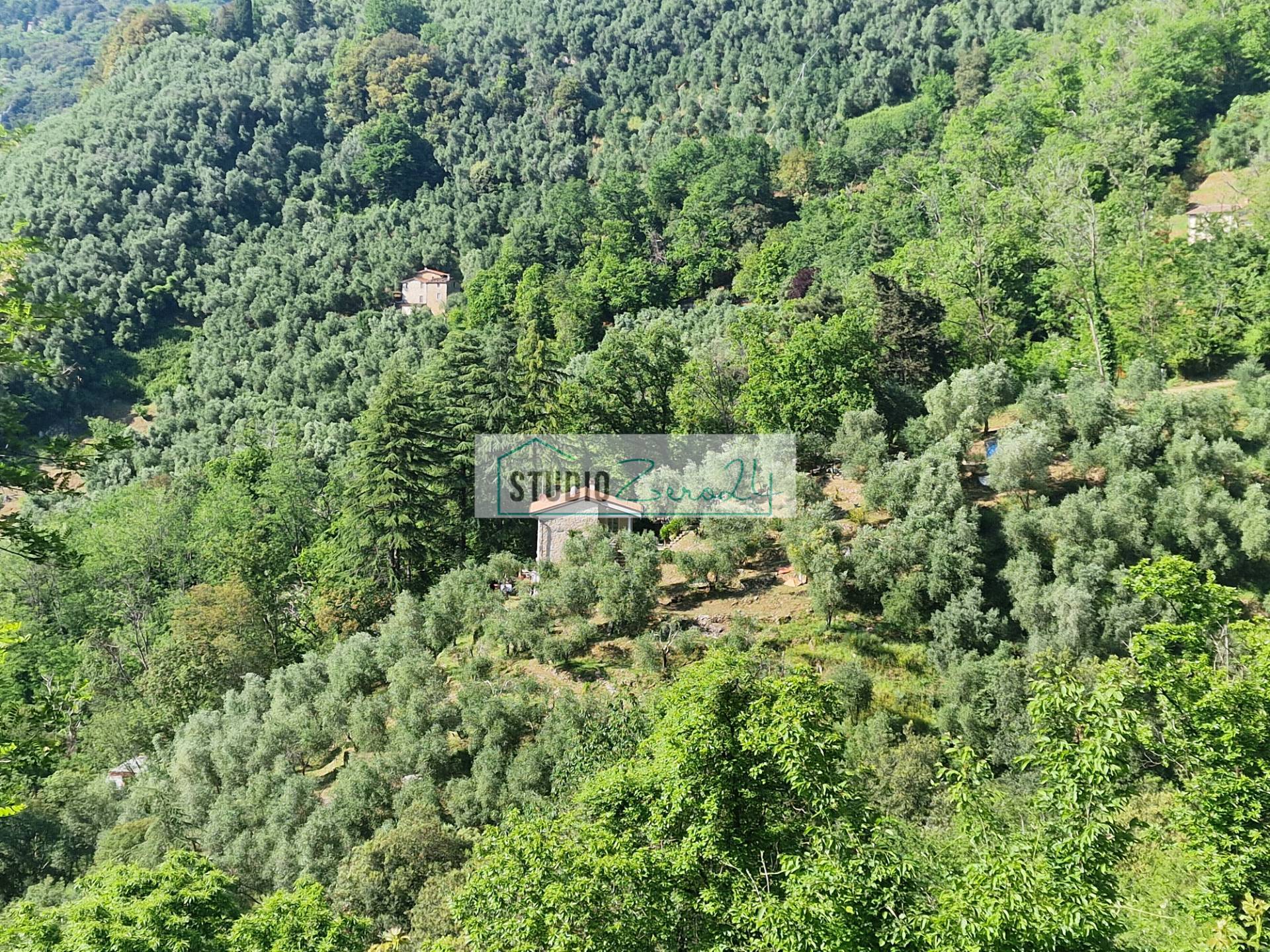 Villa in vendita a Camaiore, Metato
