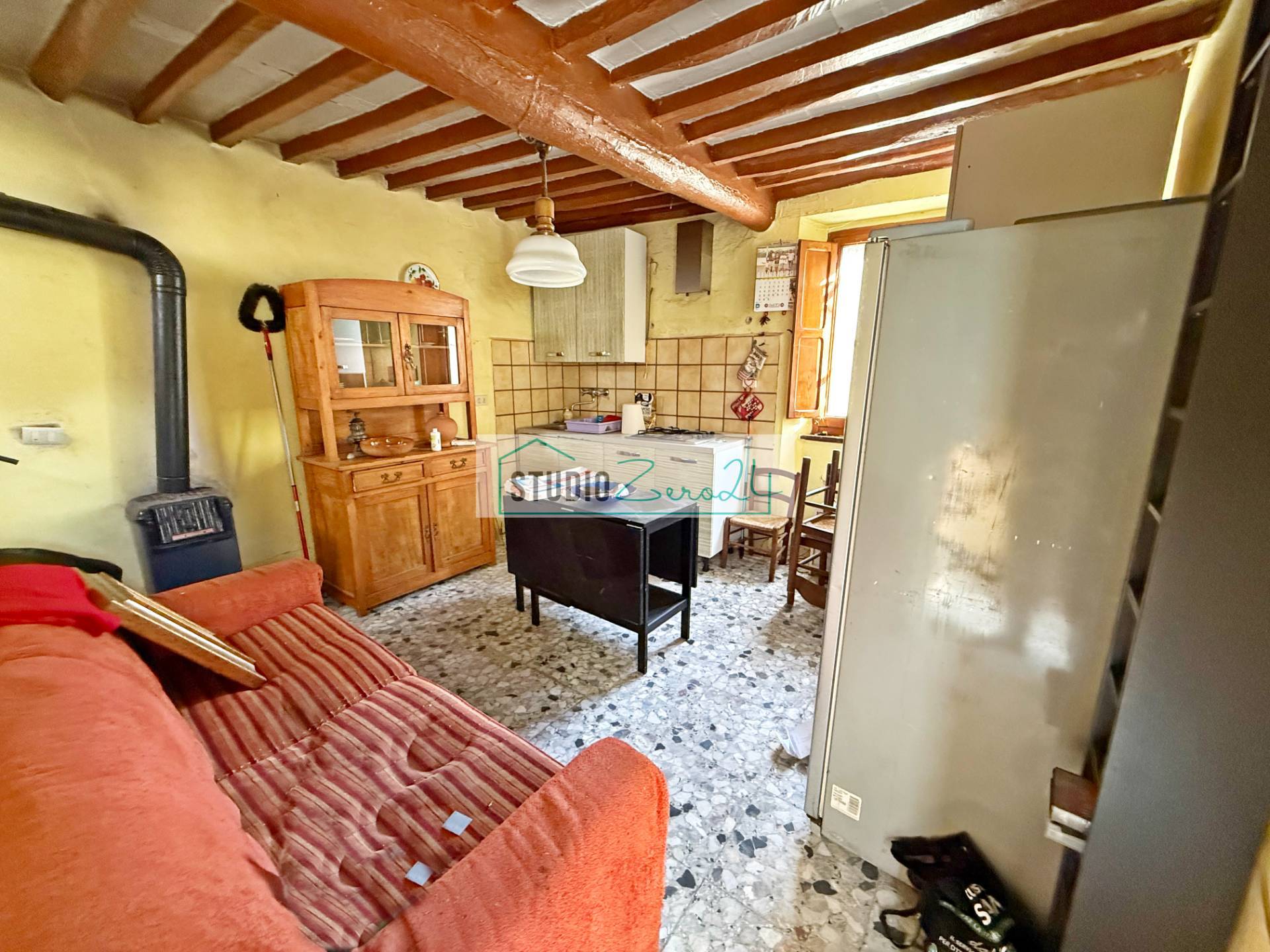 Rustico in vendita a Camaiore, Casoli