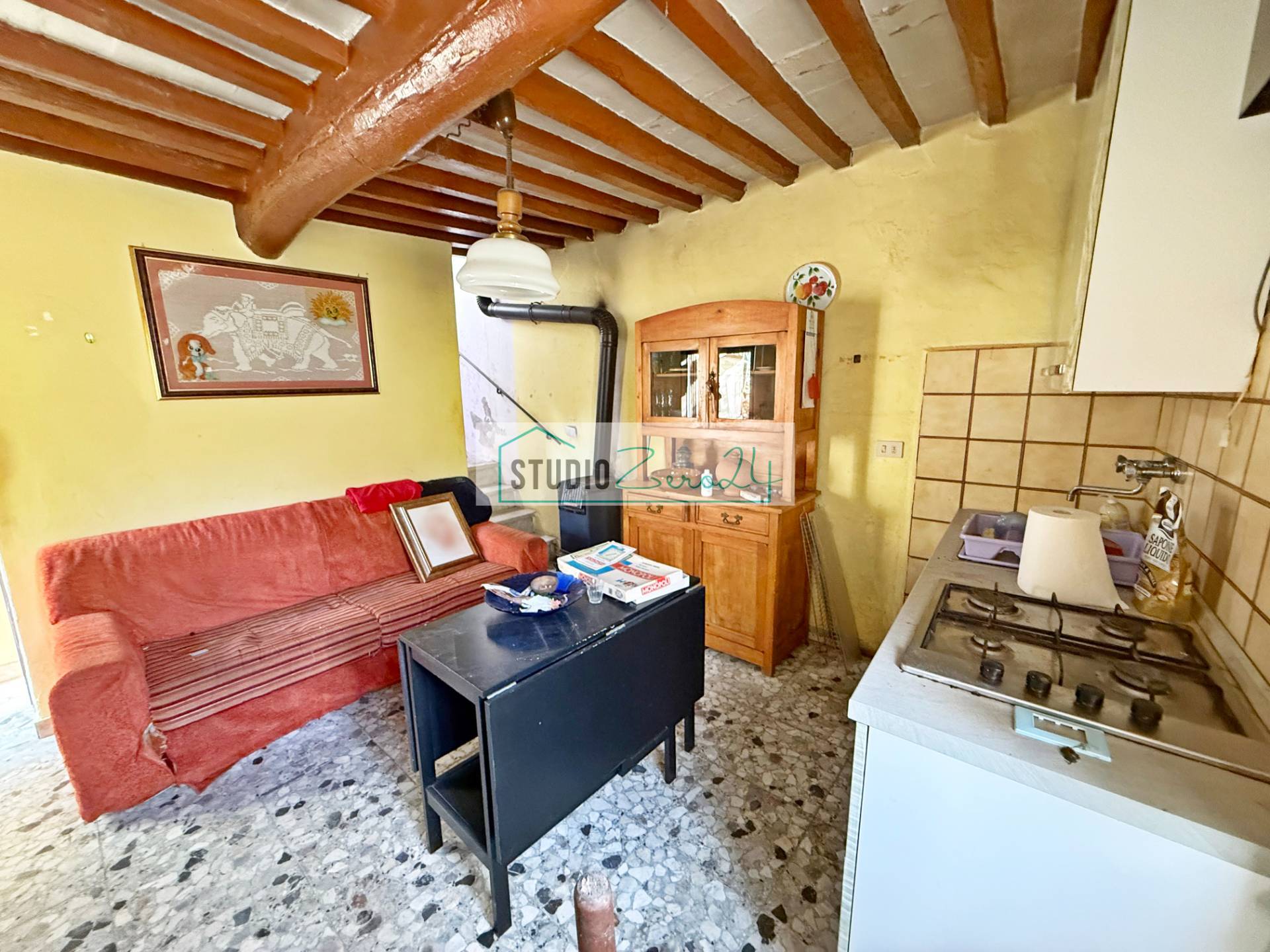 Rustico in vendita a Camaiore, Casoli