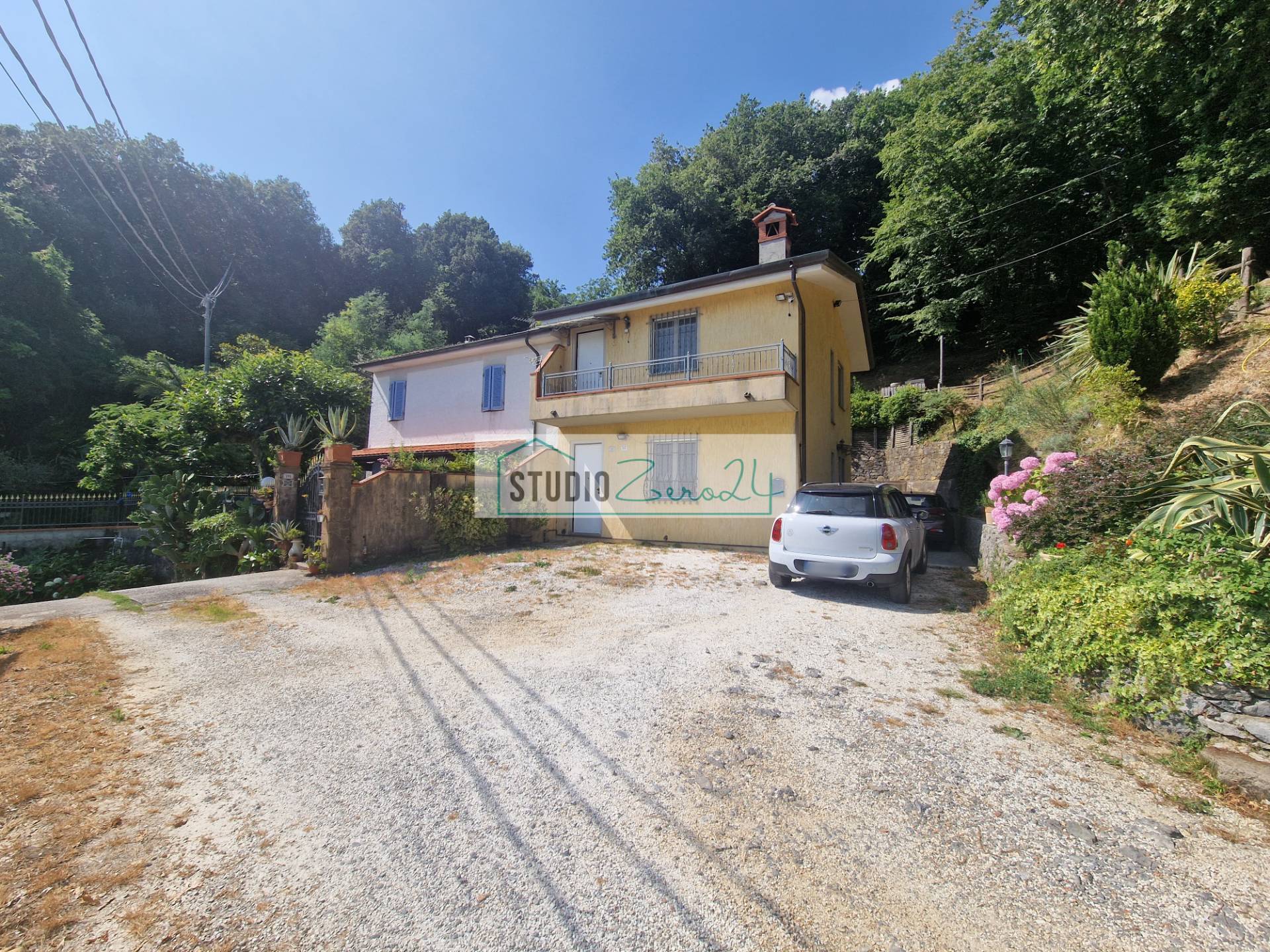 Casa semi indipendente in vendita a Camaiore, Casoli