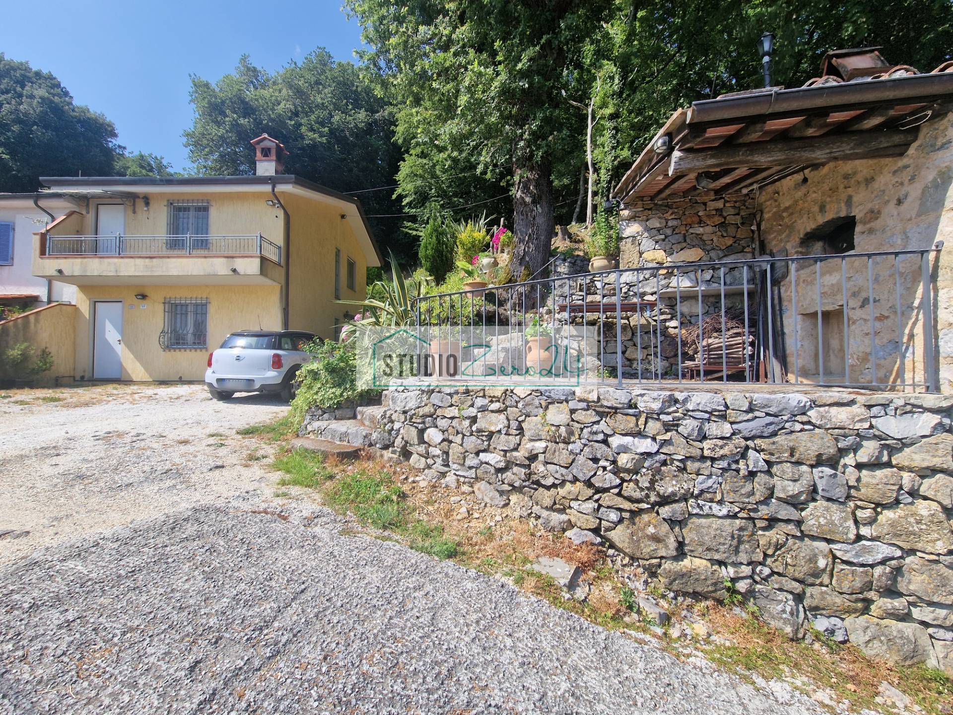 Casa semi indipendente in vendita a Camaiore, Casoli