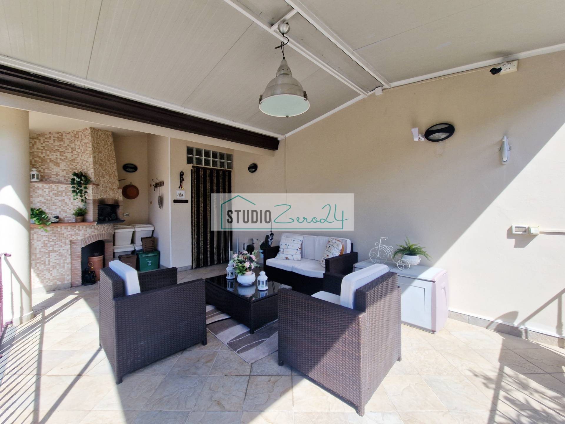 Villa in vendita a Camaiore, Vado