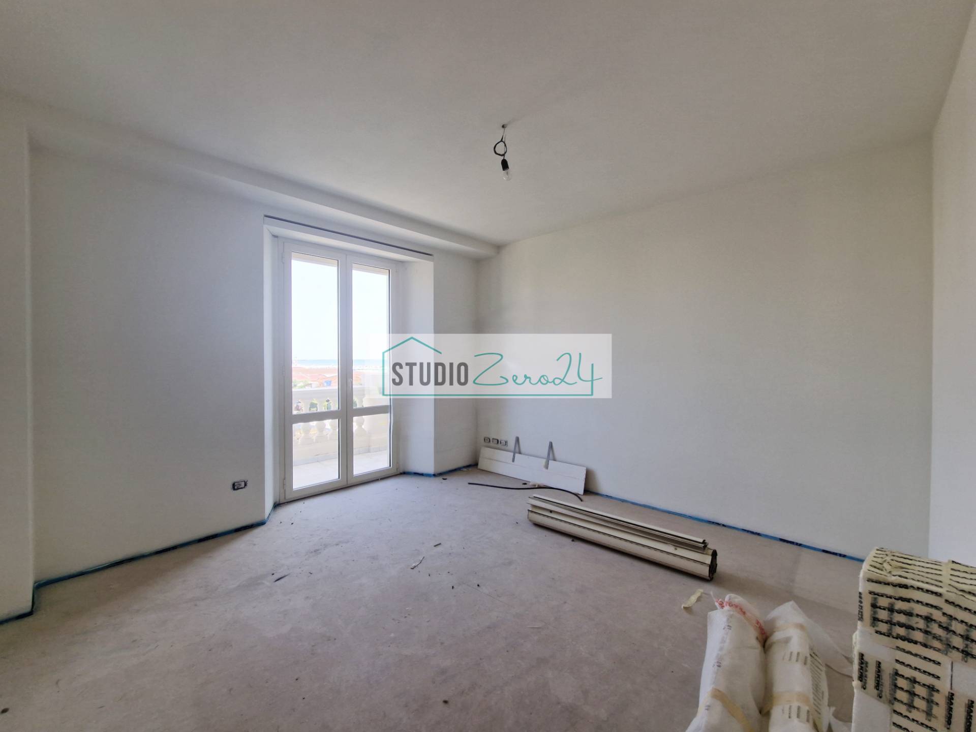 Appartamento in vendita a Camaiore, Lido di Camaiore