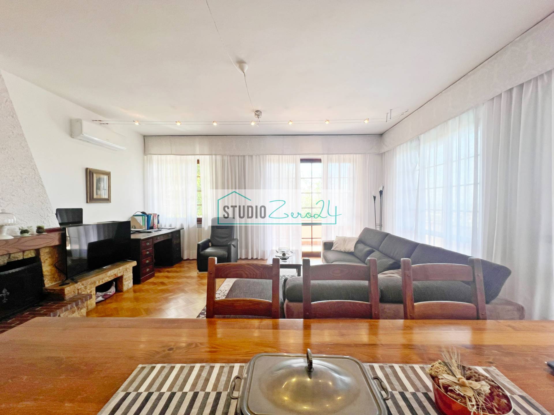 Villa in vendita a Camaiore, Capezzano Pianore