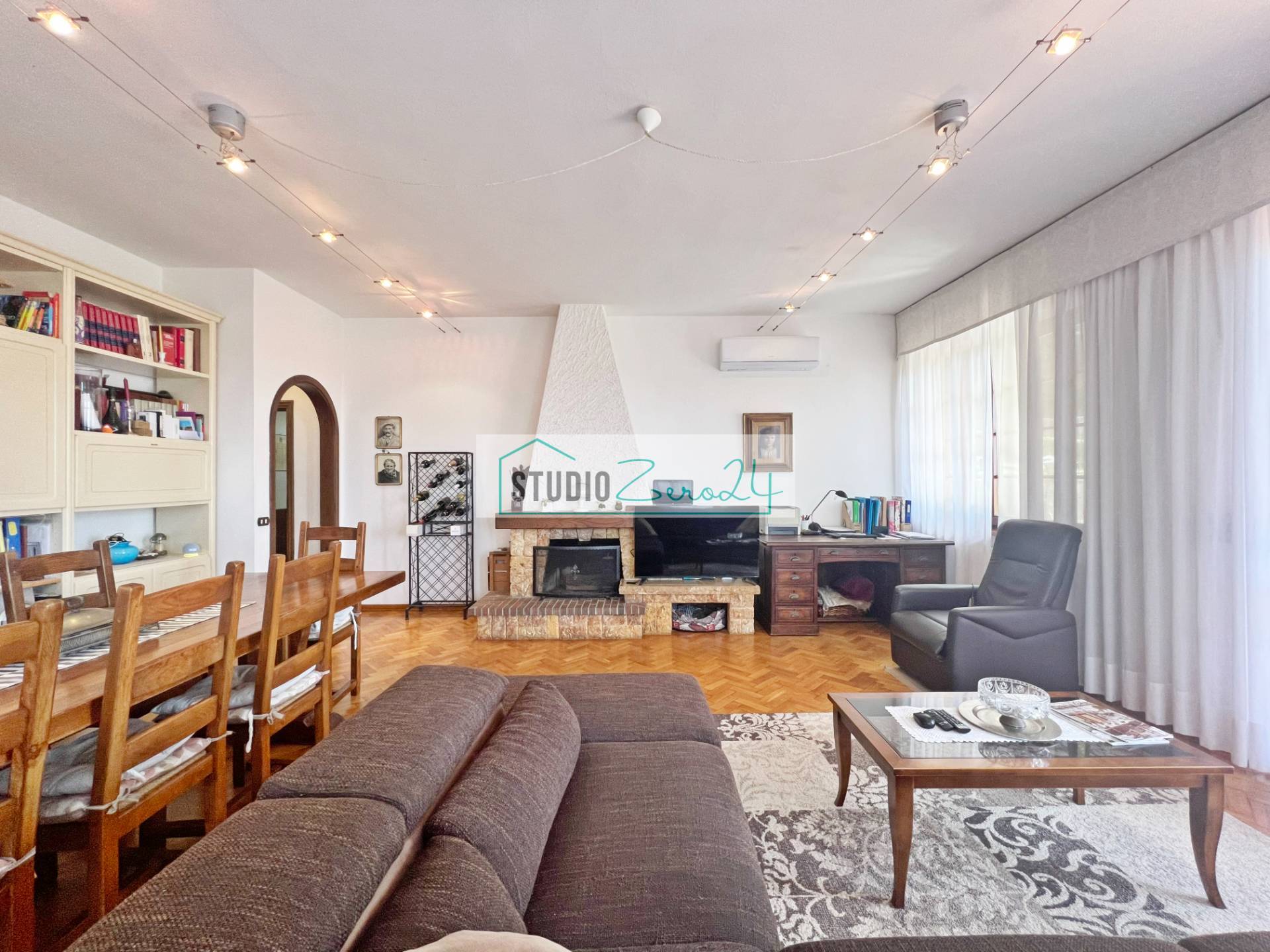 Villa in vendita a Camaiore, Capezzano Pianore