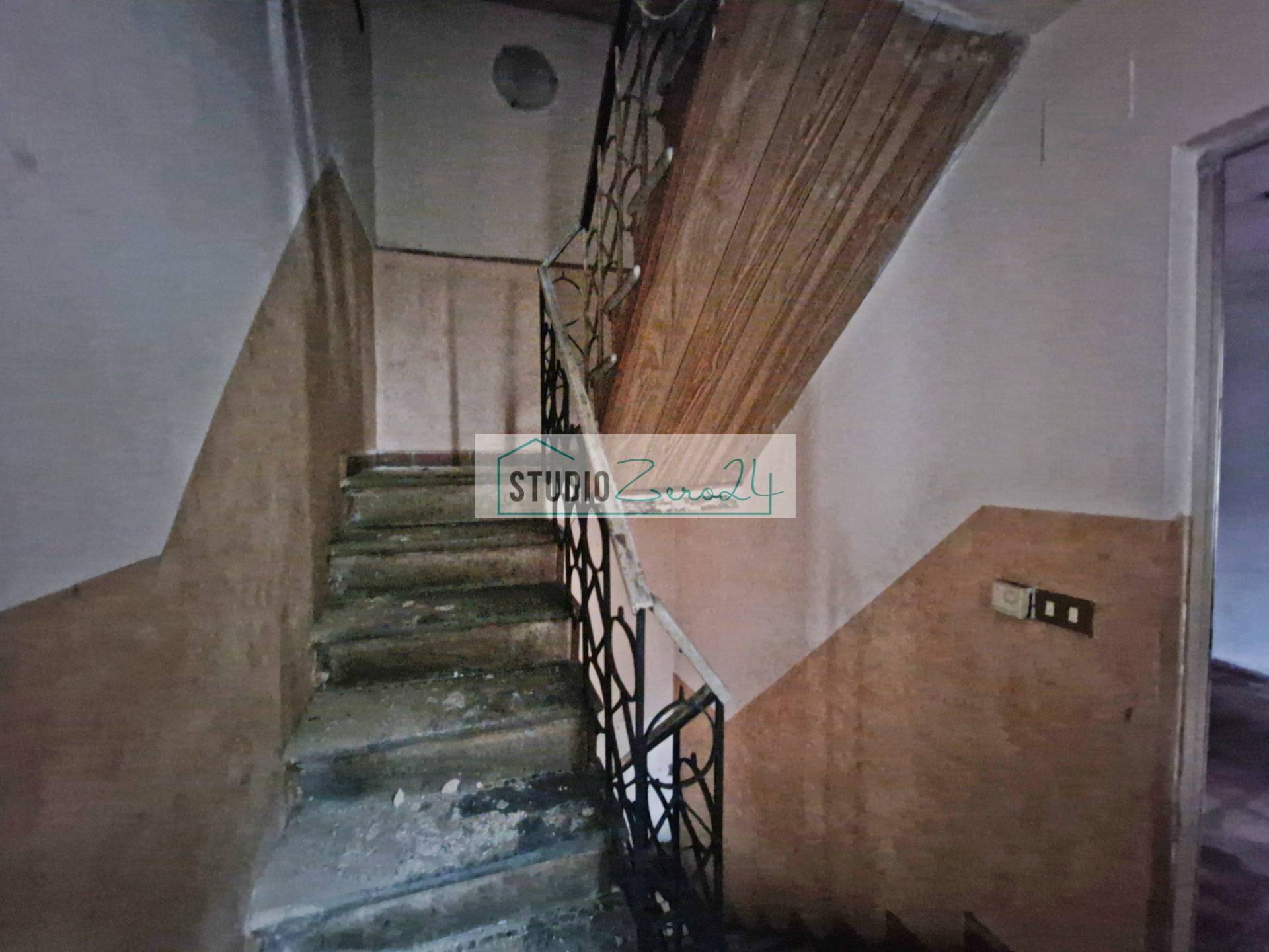 Rustico in vendita a Camaiore, Valpromaro