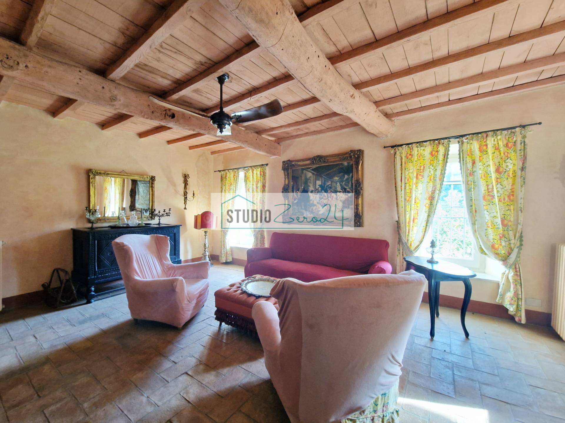 Villa in vendita a Camaiore, Montebello