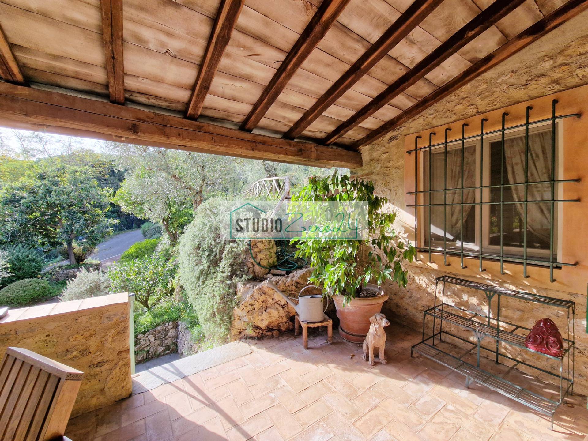 Villa in vendita a Camaiore, Montebello