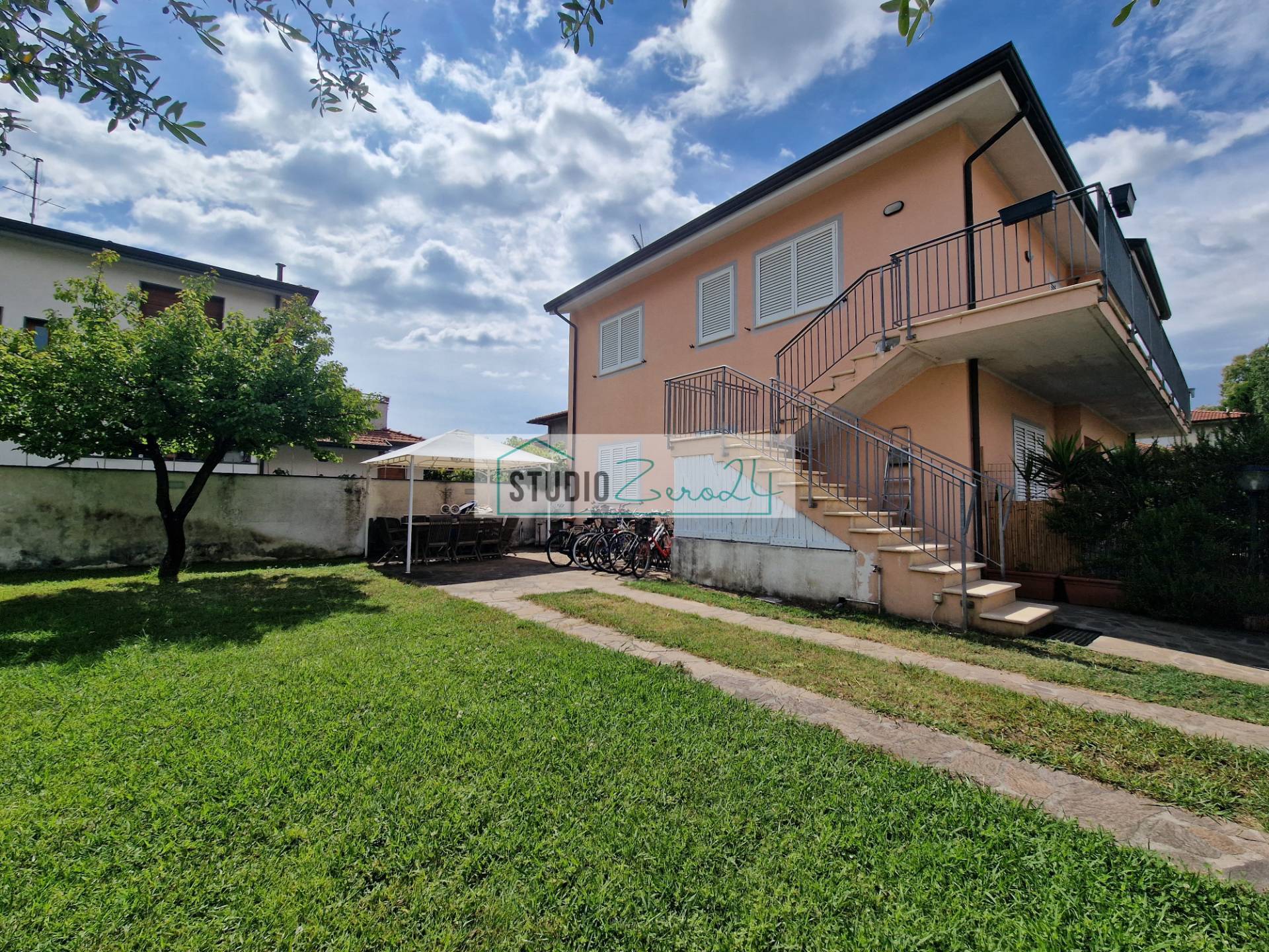 Appartamento in vendita a Camaiore, Lido di Camaiore