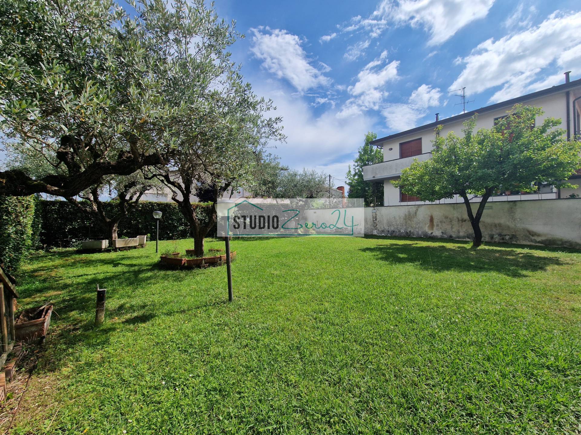 Appartamento in vendita a Camaiore, Lido di Camaiore