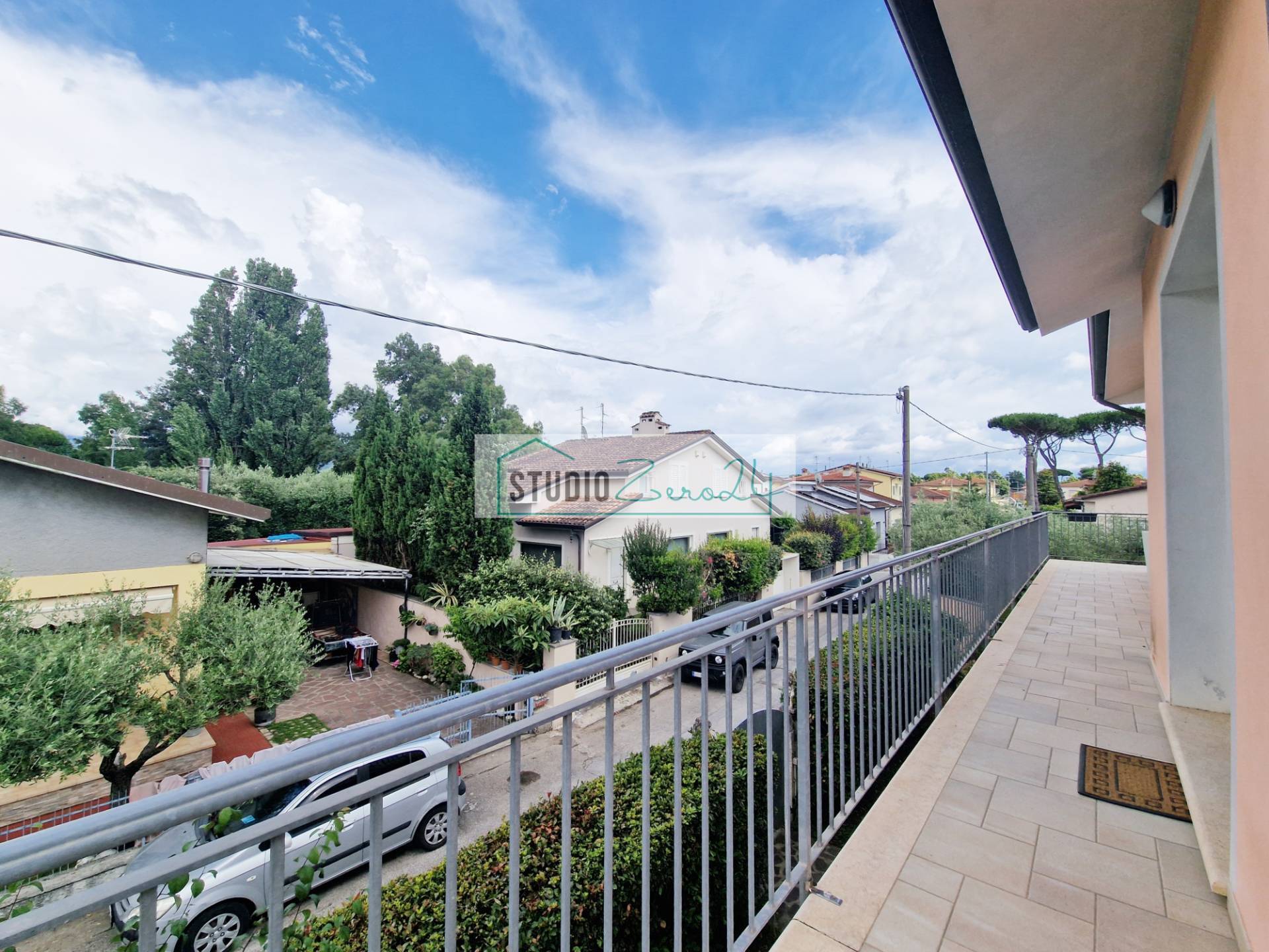 Appartamento in vendita a Camaiore, Lido di Camaiore