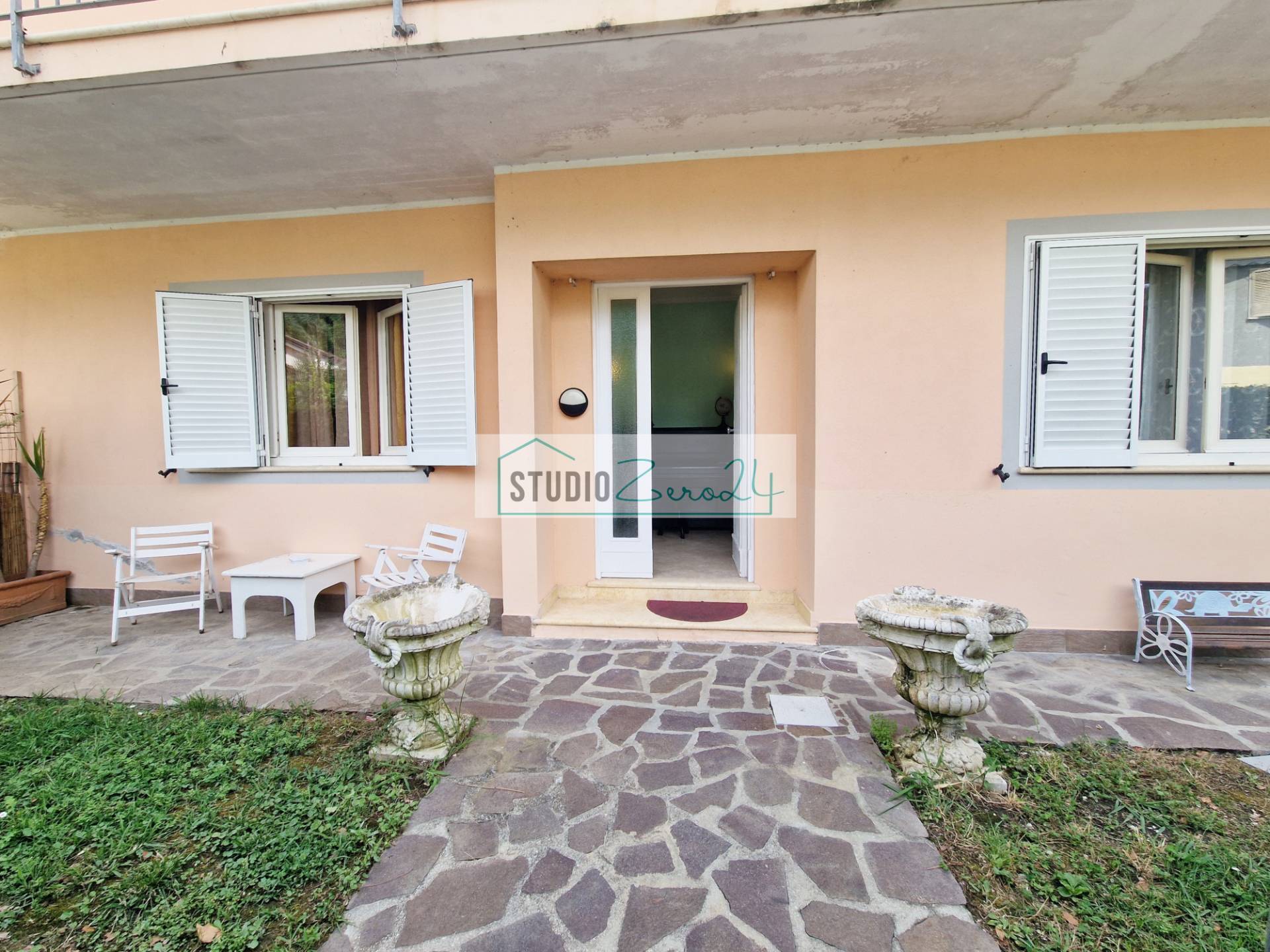 Appartamento in vendita a Camaiore, Lido di Camaiore