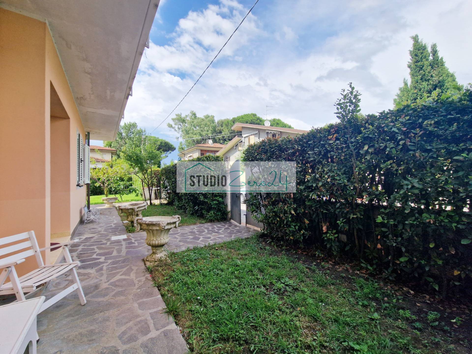 Appartamento in vendita a Camaiore, Lido di Camaiore